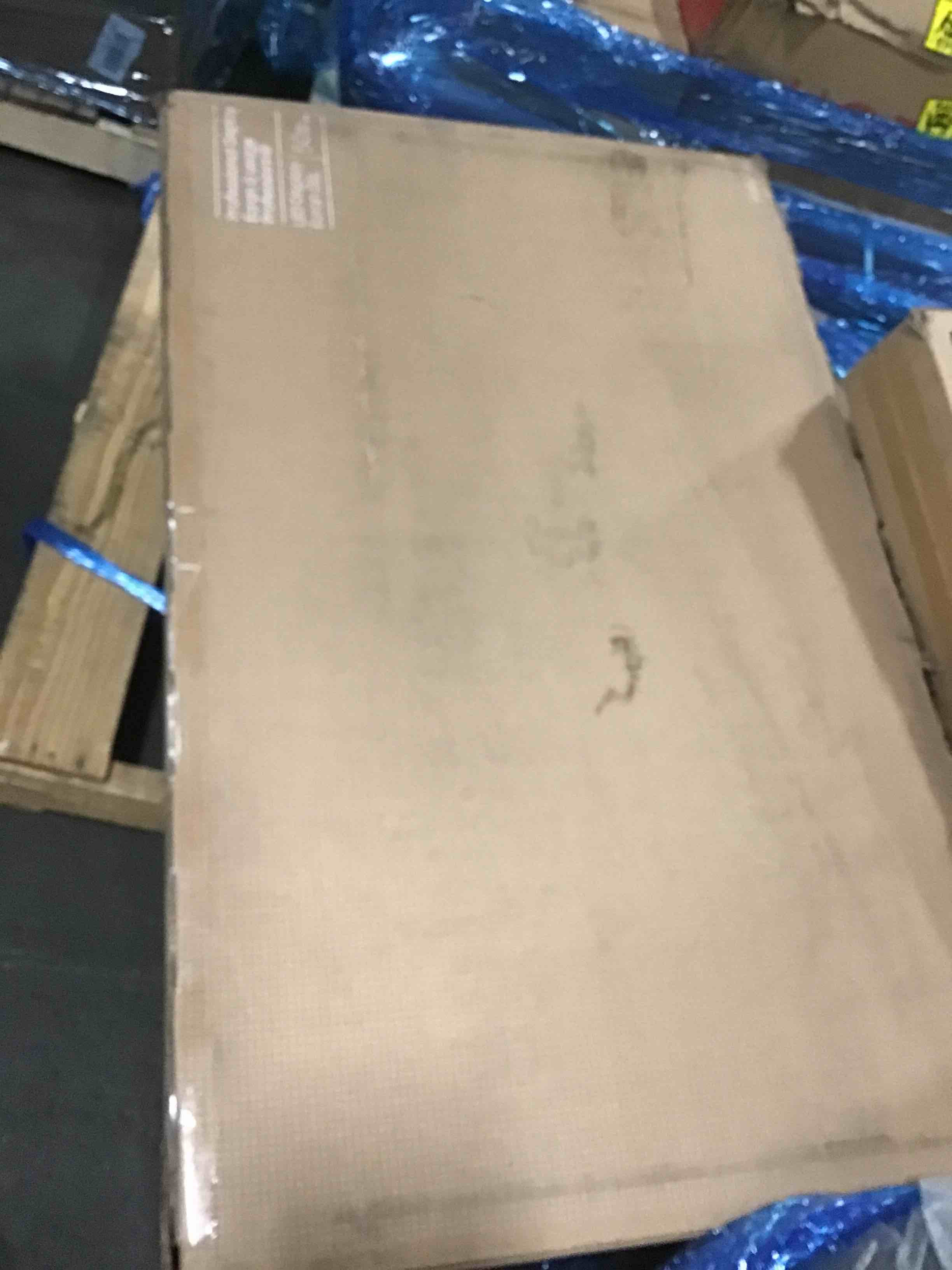 https://s3.amazonaws.com/lotting-images-prod/bidfta/GRA0107112_1732054774127.jpeg