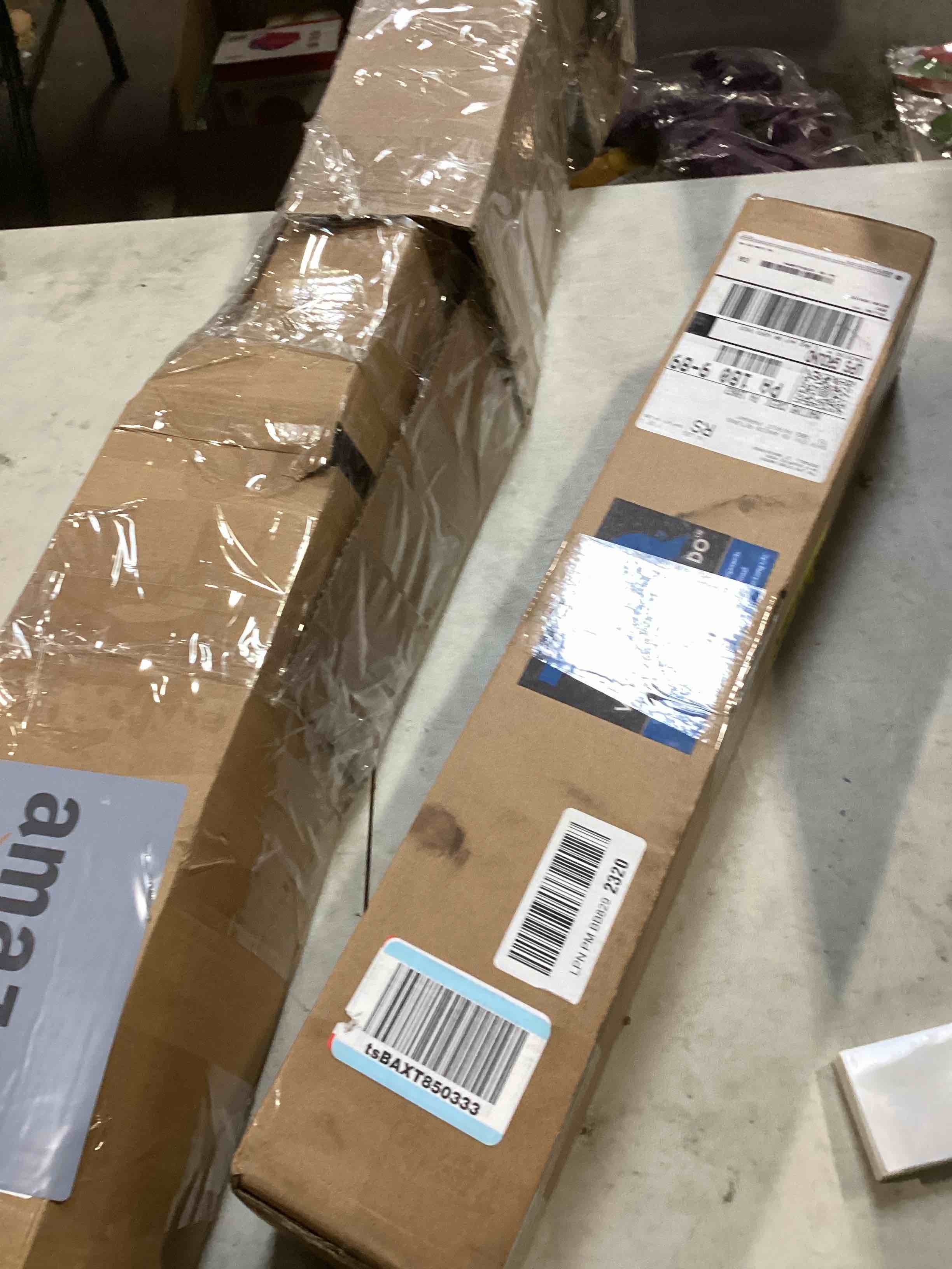 https://s3.amazonaws.com/lotting-images-prod/bidfta/GRA0113473_1733161871366.jpeg