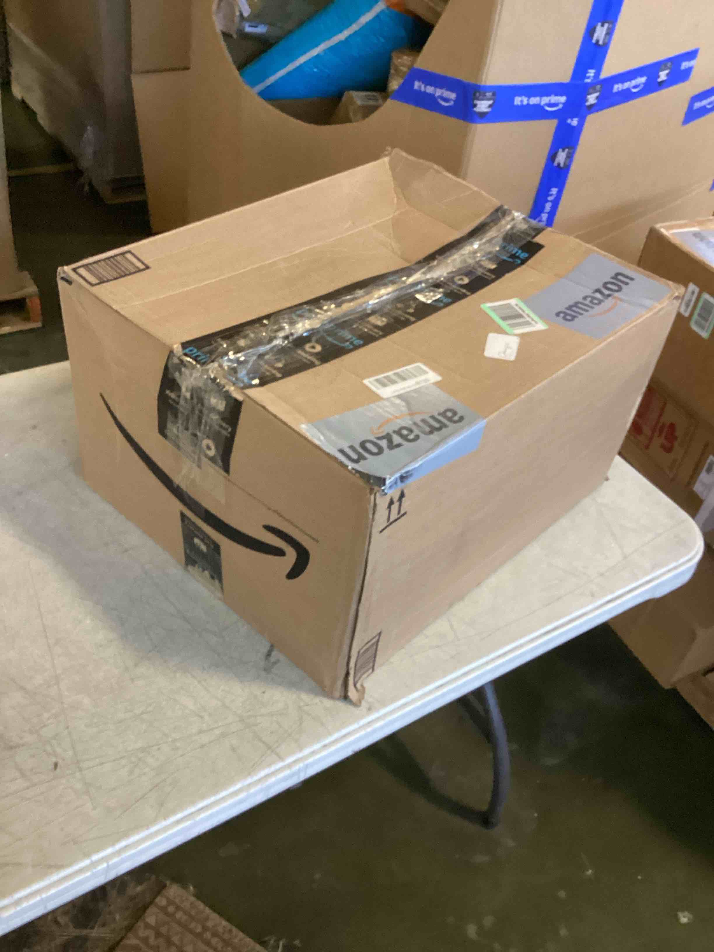 https://s3.amazonaws.com/lotting-images-prod/bidfta/GRA0114966_1728587625241.jpeg