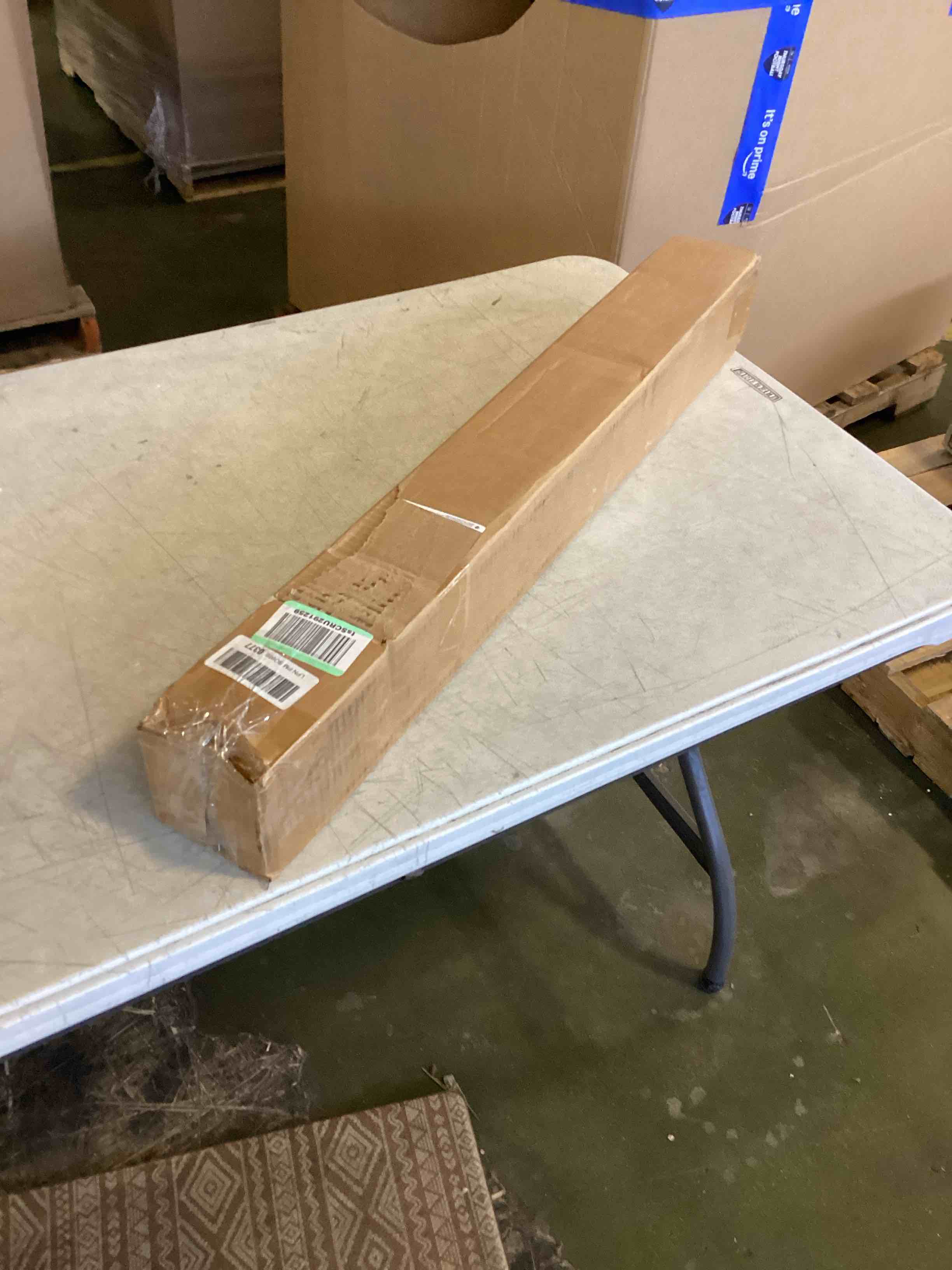 https://s3.amazonaws.com/lotting-images-prod/bidfta/GRA0114980_1728585351731.jpeg
