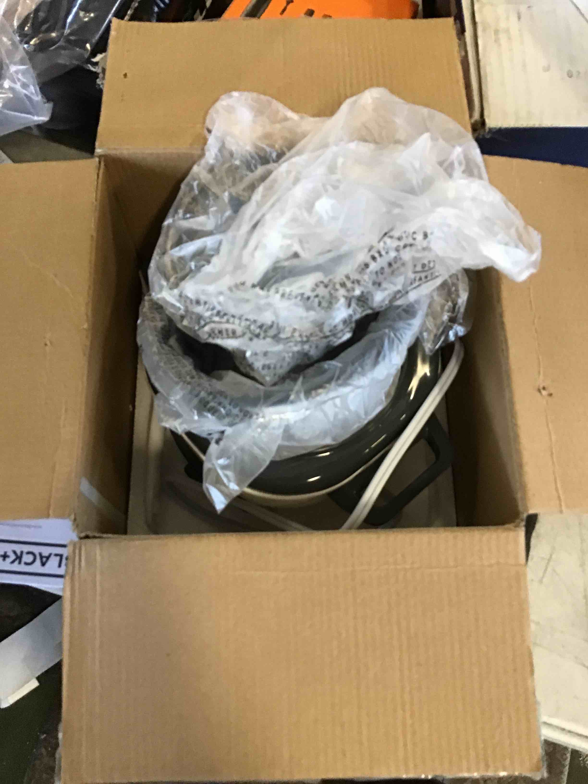 https://s3.amazonaws.com/lotting-images-prod/bidfta/GRA0115523_1728054208040.jpeg