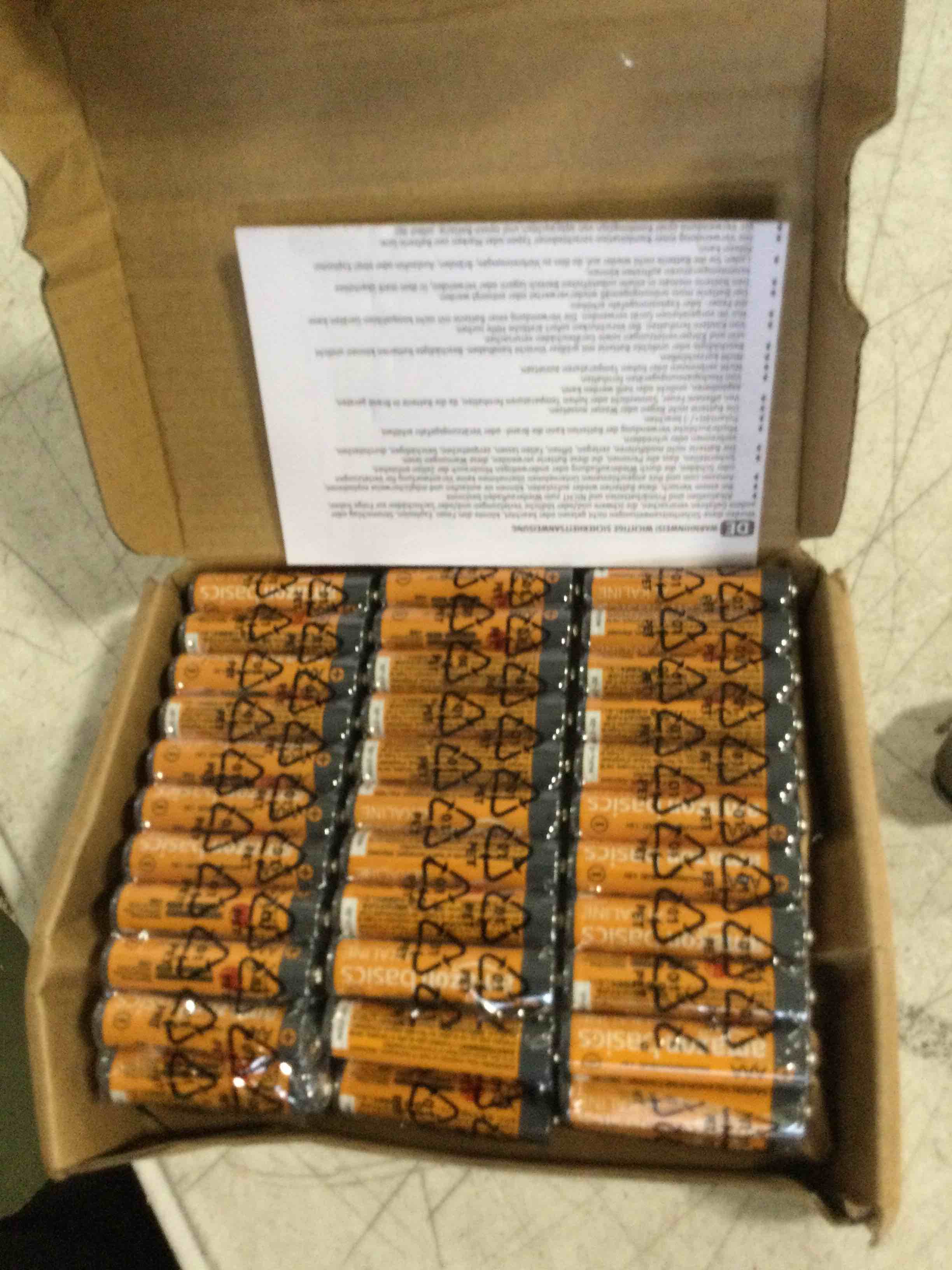 https://s3.amazonaws.com/lotting-images-prod/bidfta/GRA0115708_1727726564268.jpeg