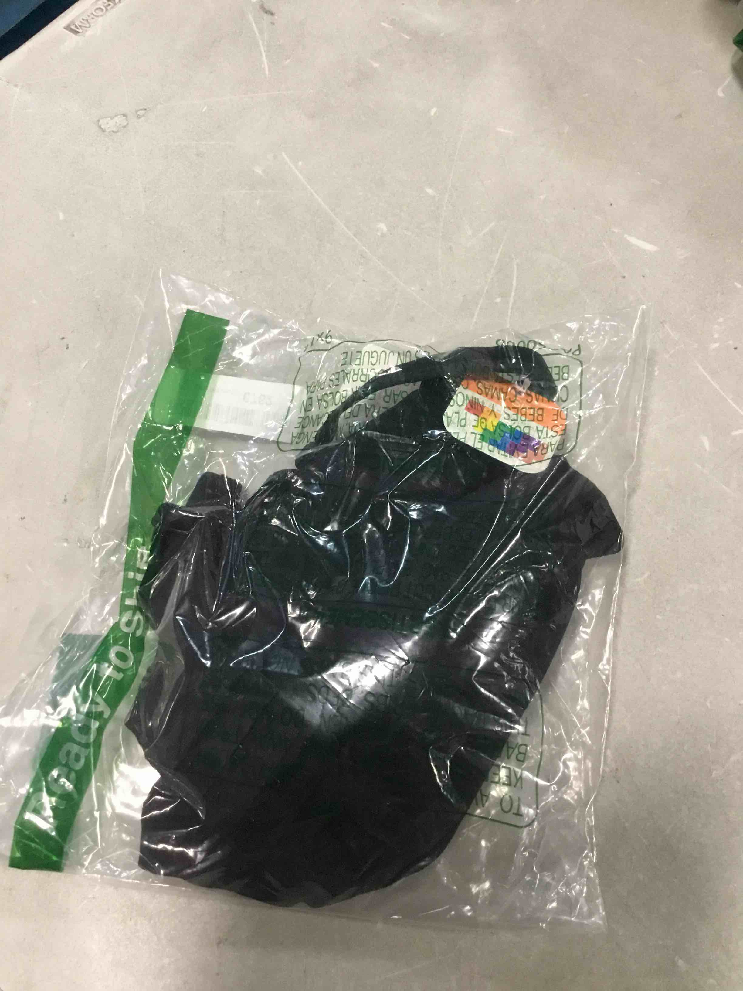 https://s3.amazonaws.com/lotting-images-prod/bidfta/GRA0116627_1728341207580.jpeg
