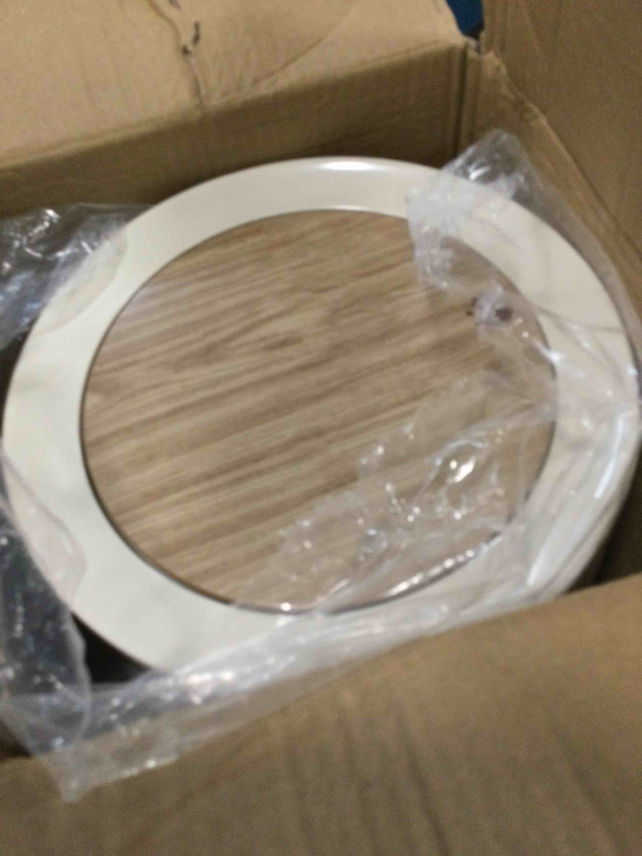 https://s3.amazonaws.com/lotting-images-prod/bidfta/GRA0116863_1728018754583.jpeg