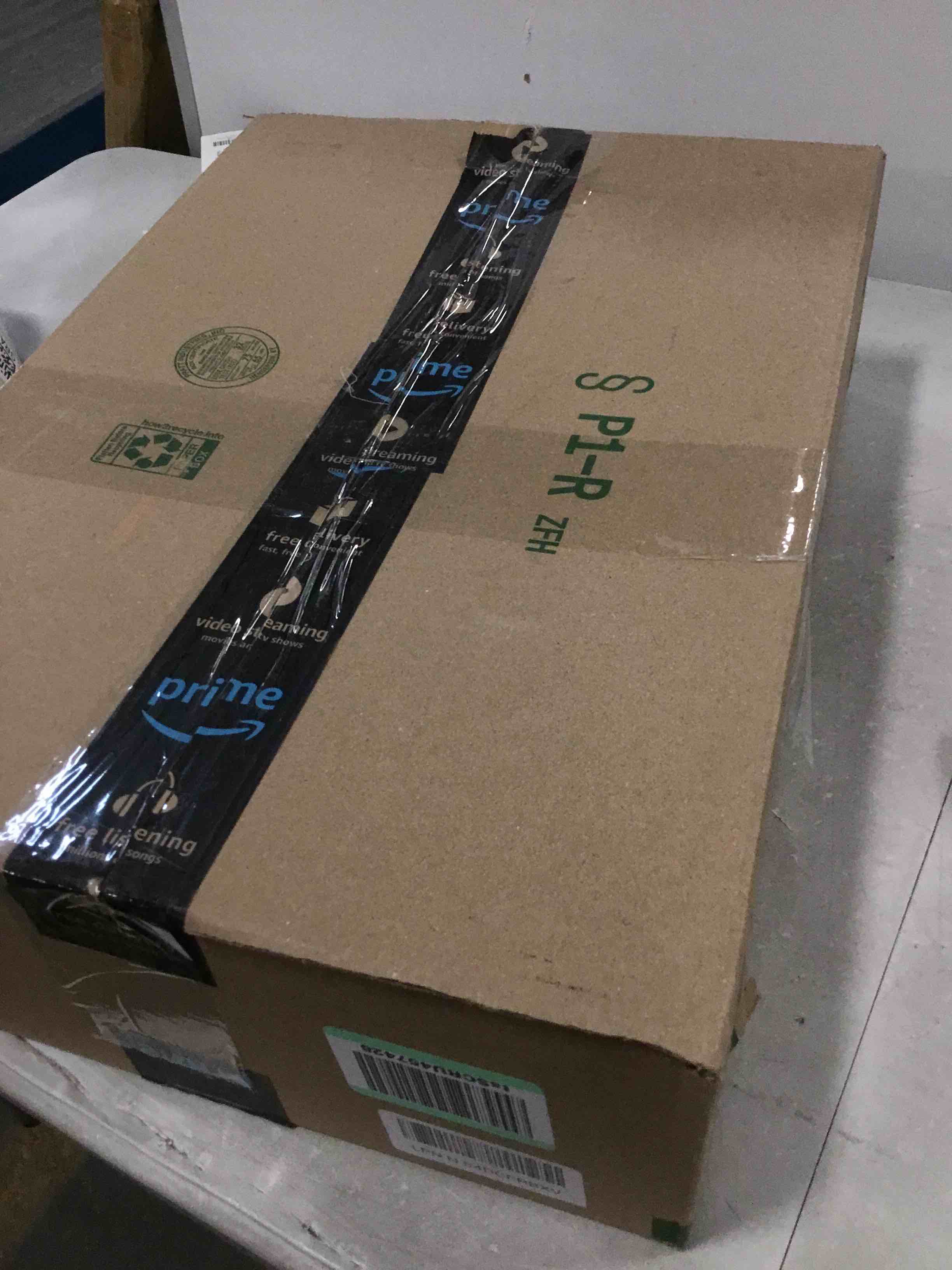 https://s3.amazonaws.com/lotting-images-prod/bidfta/GRA0116983_1727999044672.jpeg