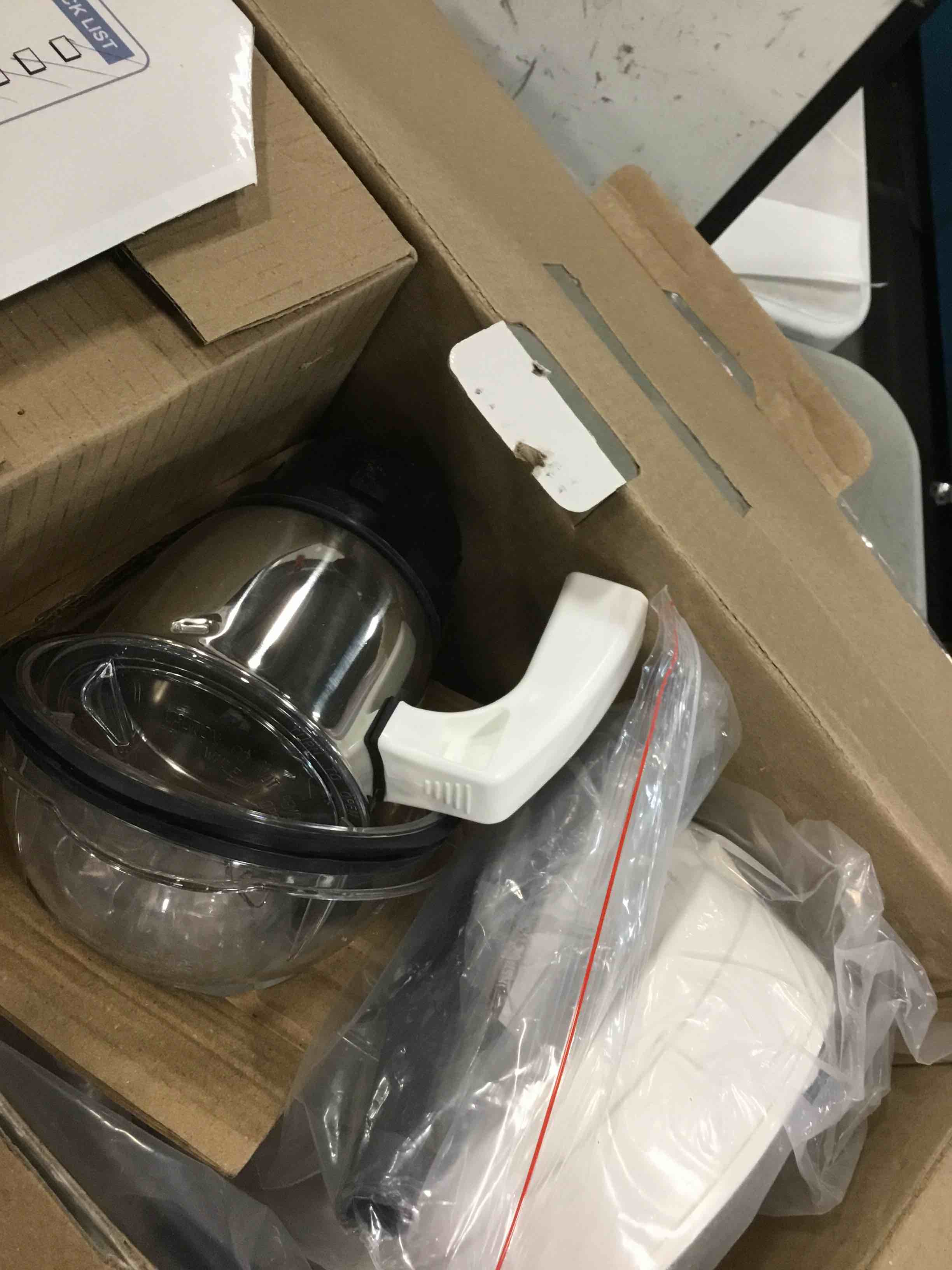 https://s3.amazonaws.com/lotting-images-prod/bidfta/GRA0117660_1727476266962.jpeg
