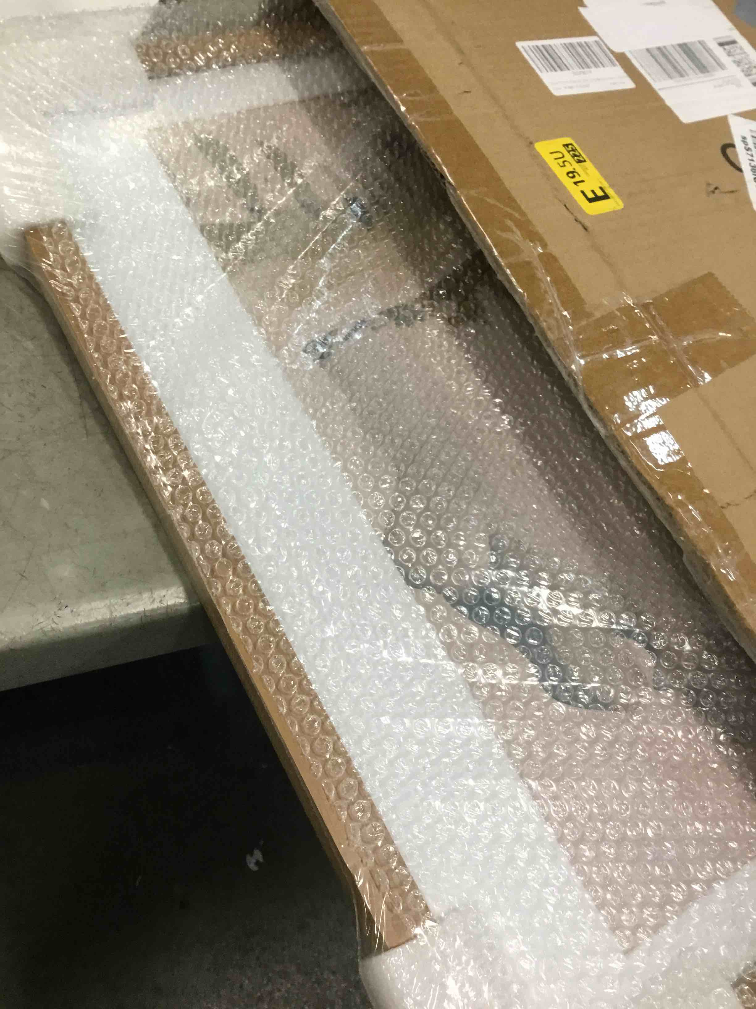 https://s3.amazonaws.com/lotting-images-prod/bidfta/GRA0117760_1727405088464.jpeg