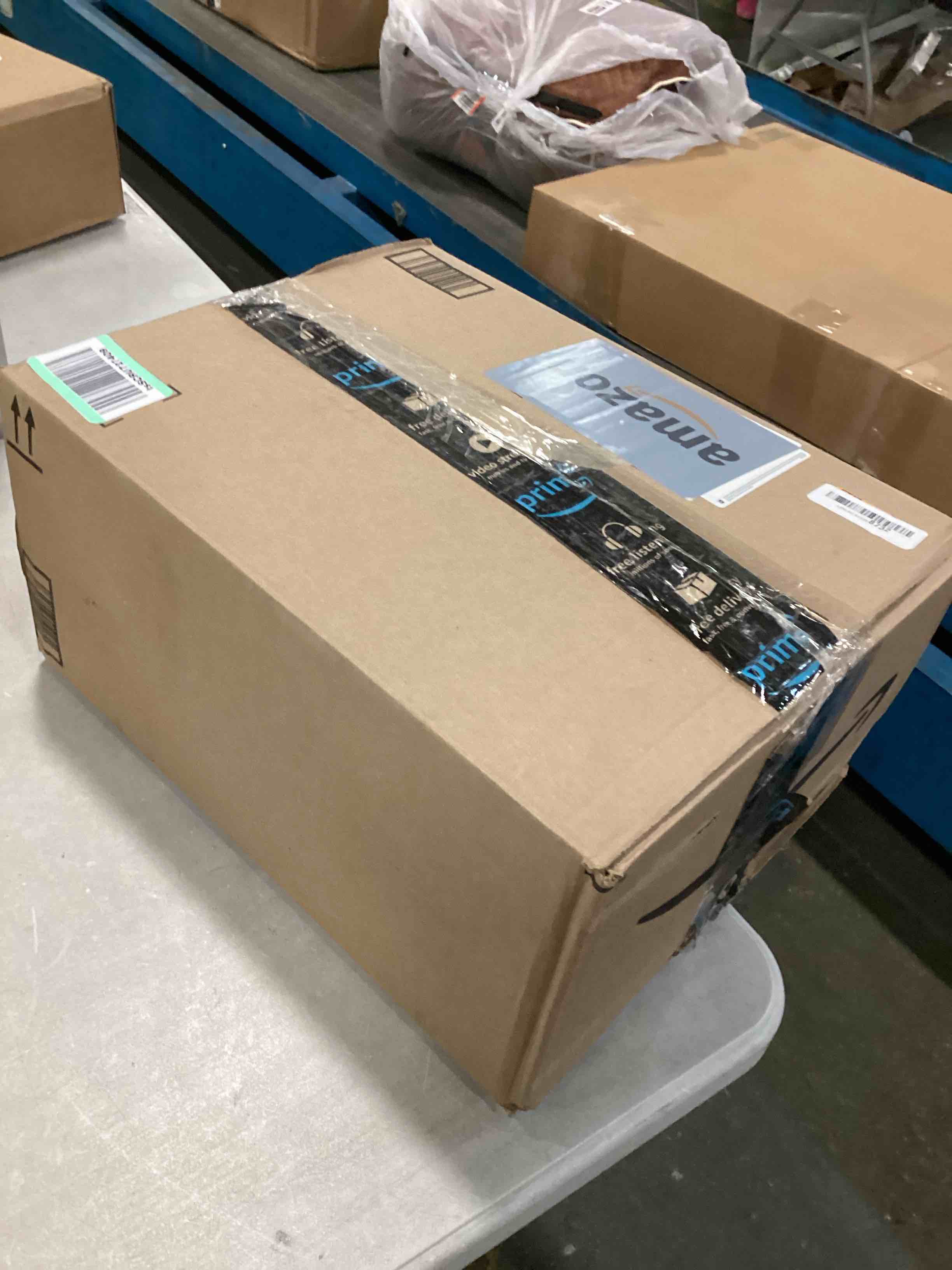 https://s3.amazonaws.com/lotting-images-prod/bidfta/GRA0119414_1727355207711.jpeg
