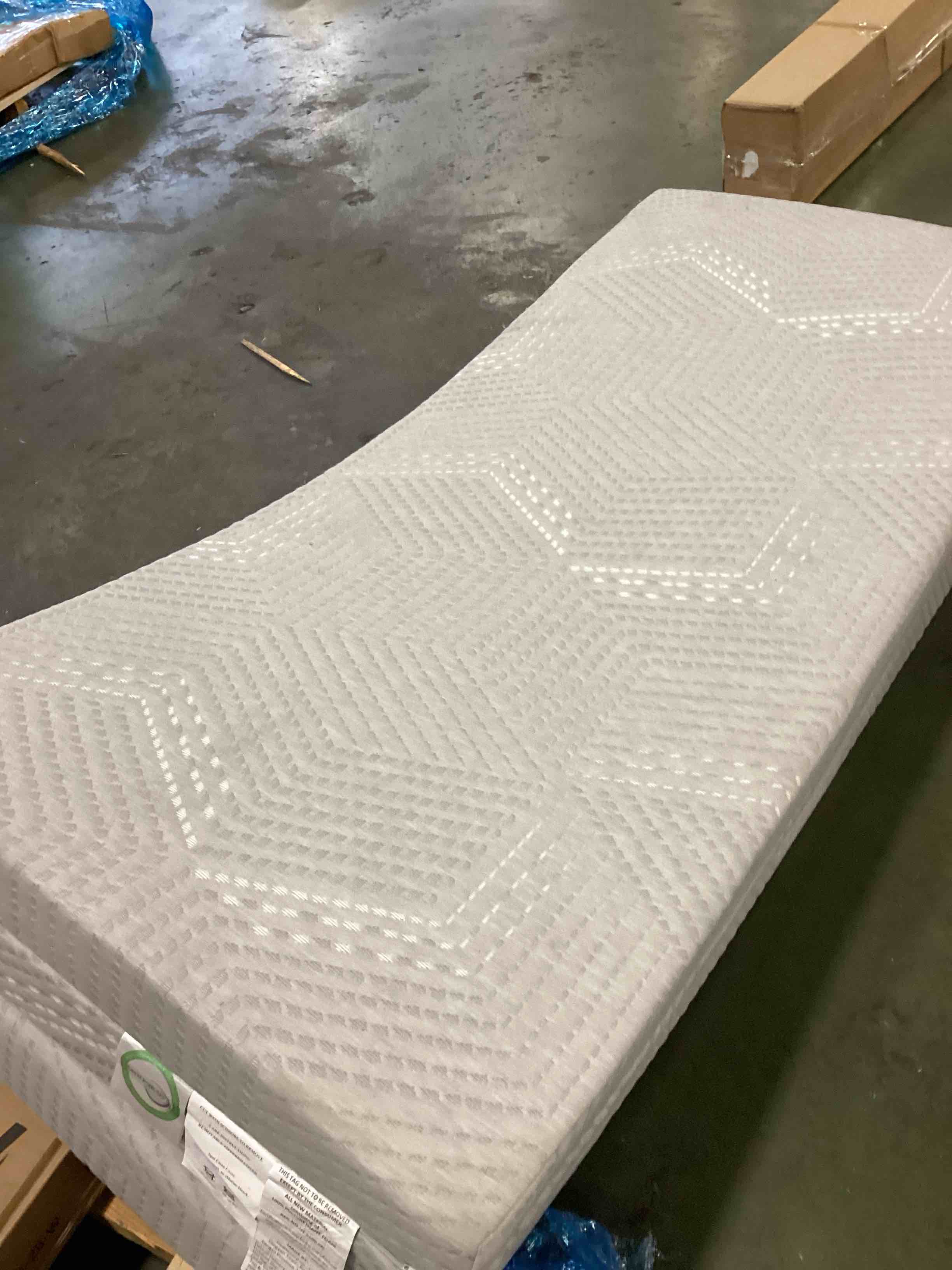 KOMFOTT 4” TriFolding Mattress with Storage Bag Queen Size, Cool Gel