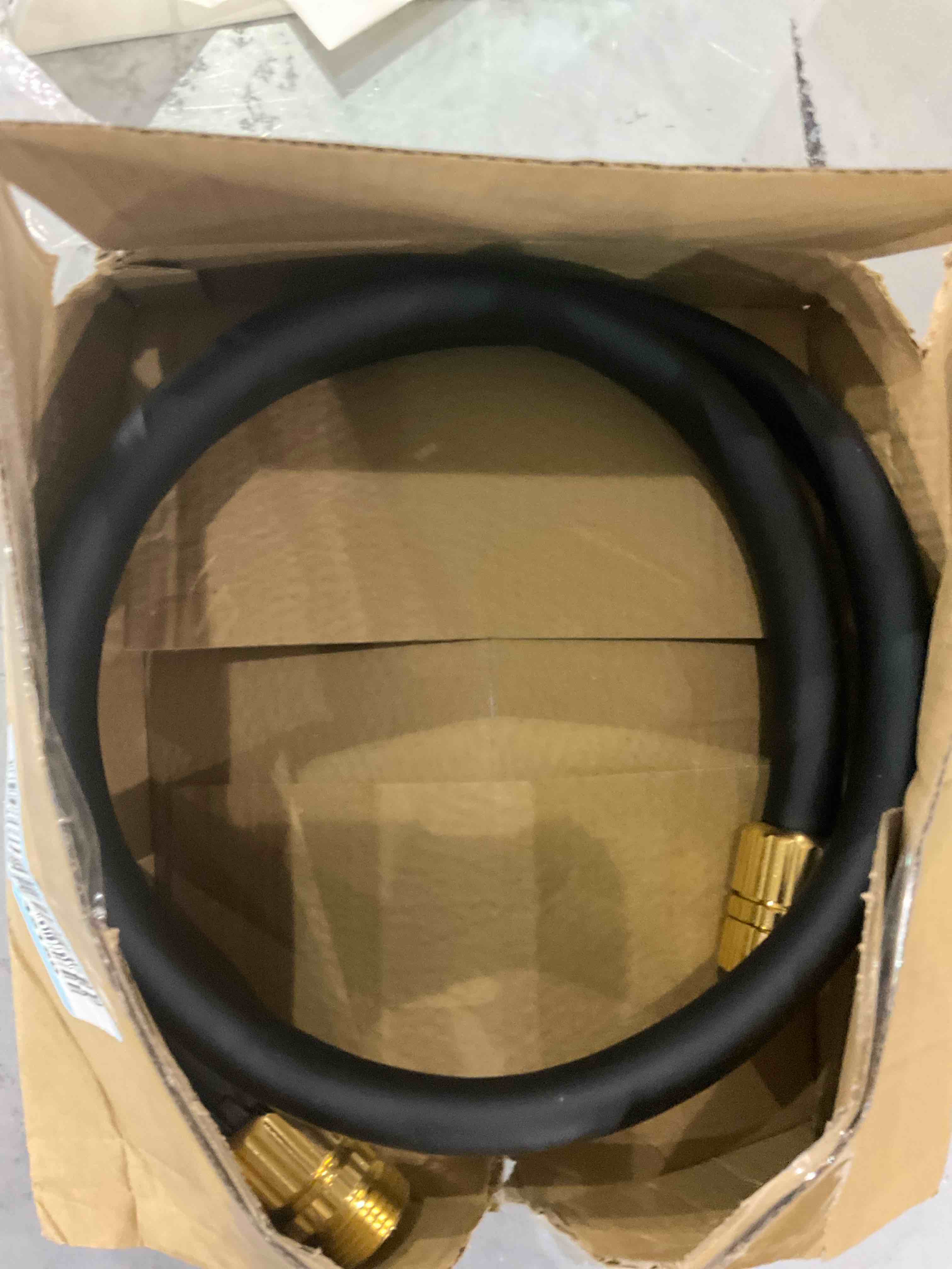 https://s3.amazonaws.com/lotting-images-prod/bidfta/GRA0120101_1727175370314.jpeg