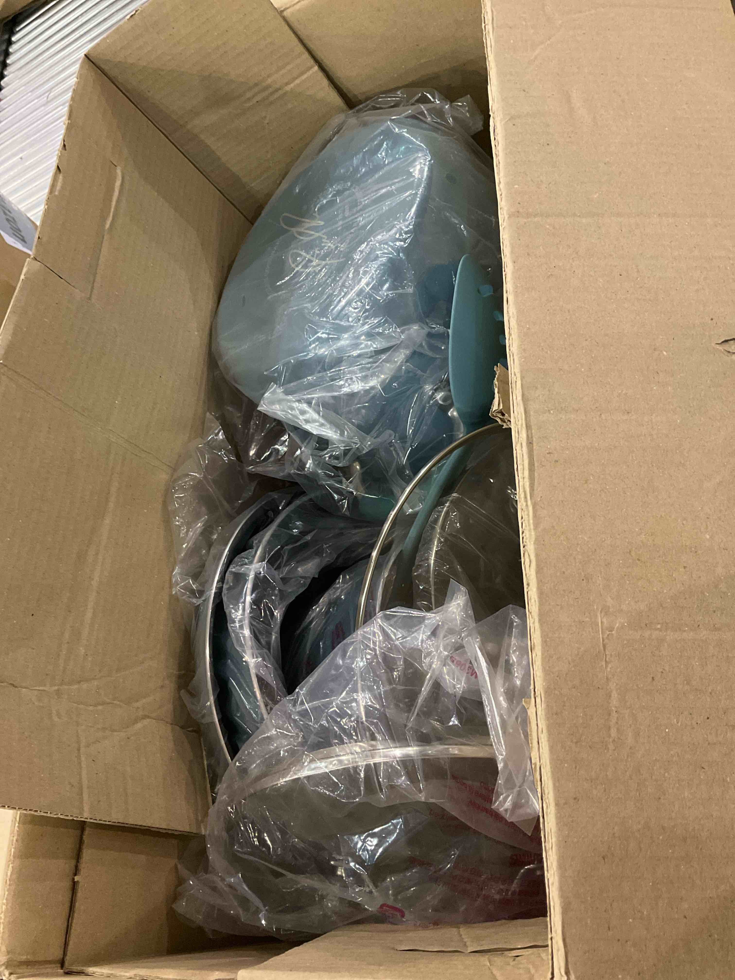 Rachael Ray Cucina Nonstick Cookware Pots and Pans Set, 12 Piece, Agave