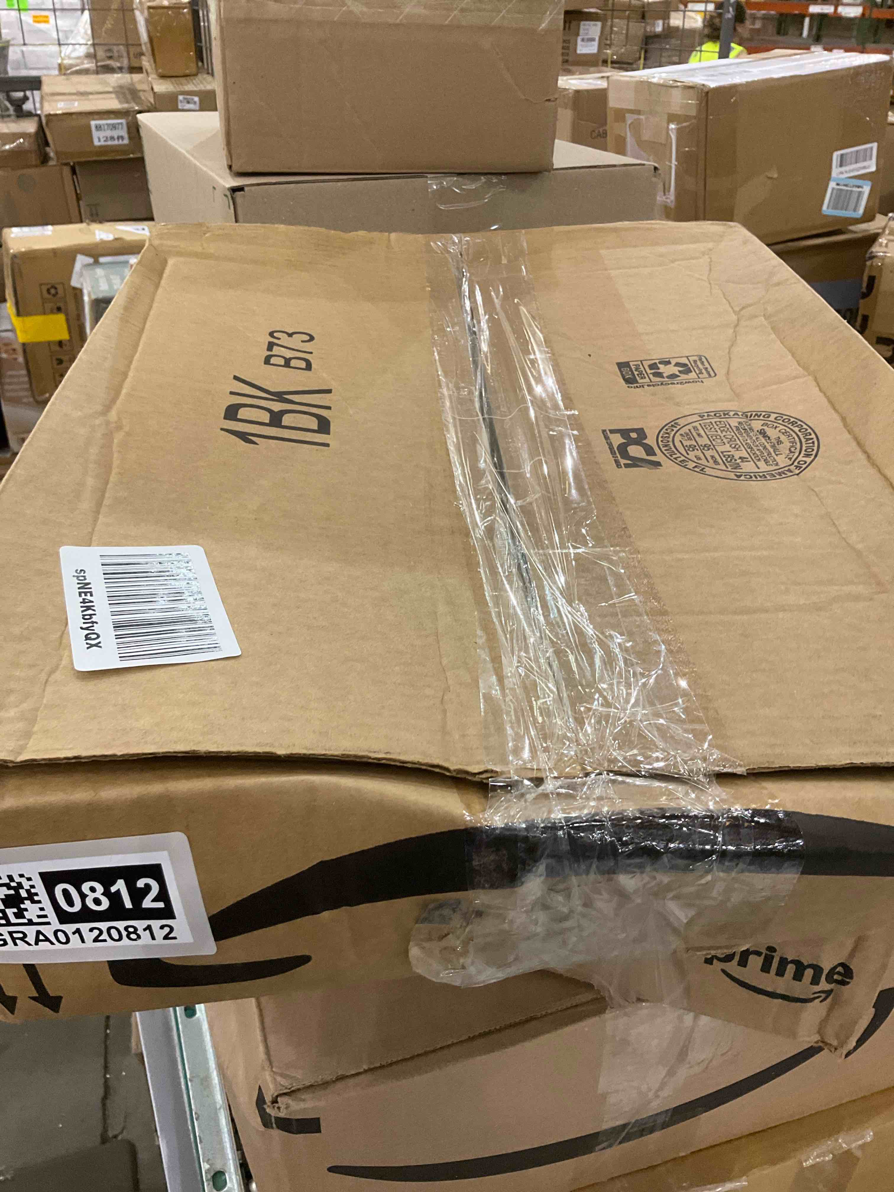 https://s3.amazonaws.com/lotting-images-prod/bidfta/GRA0120812_1726241863085.jpeg