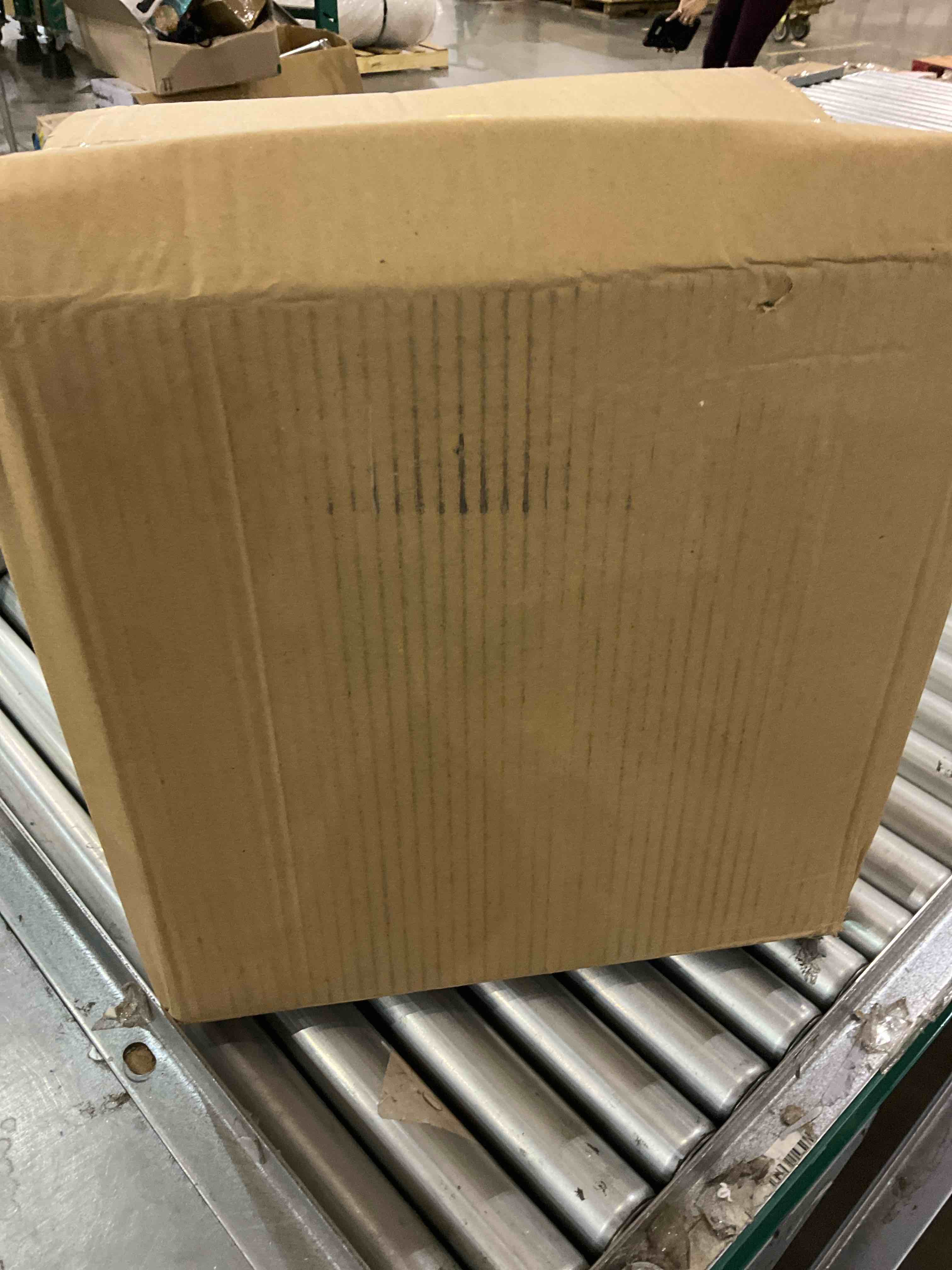 https://s3.amazonaws.com/lotting-images-prod/bidfta/GRA0121547_1726149784705.jpeg