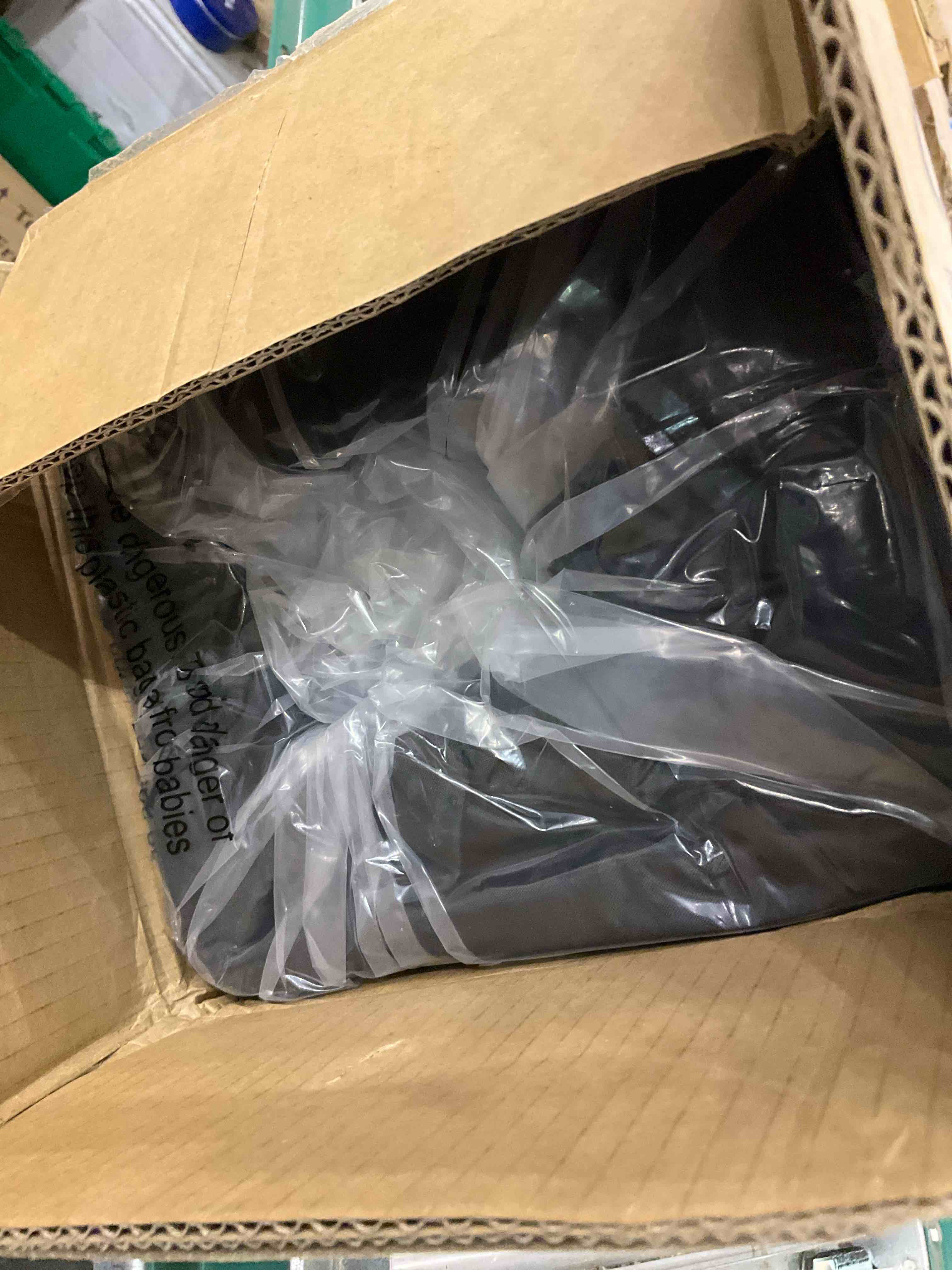 https://s3.amazonaws.com/lotting-images-prod/bidfta/GRA0121604_1726153566049.jpeg