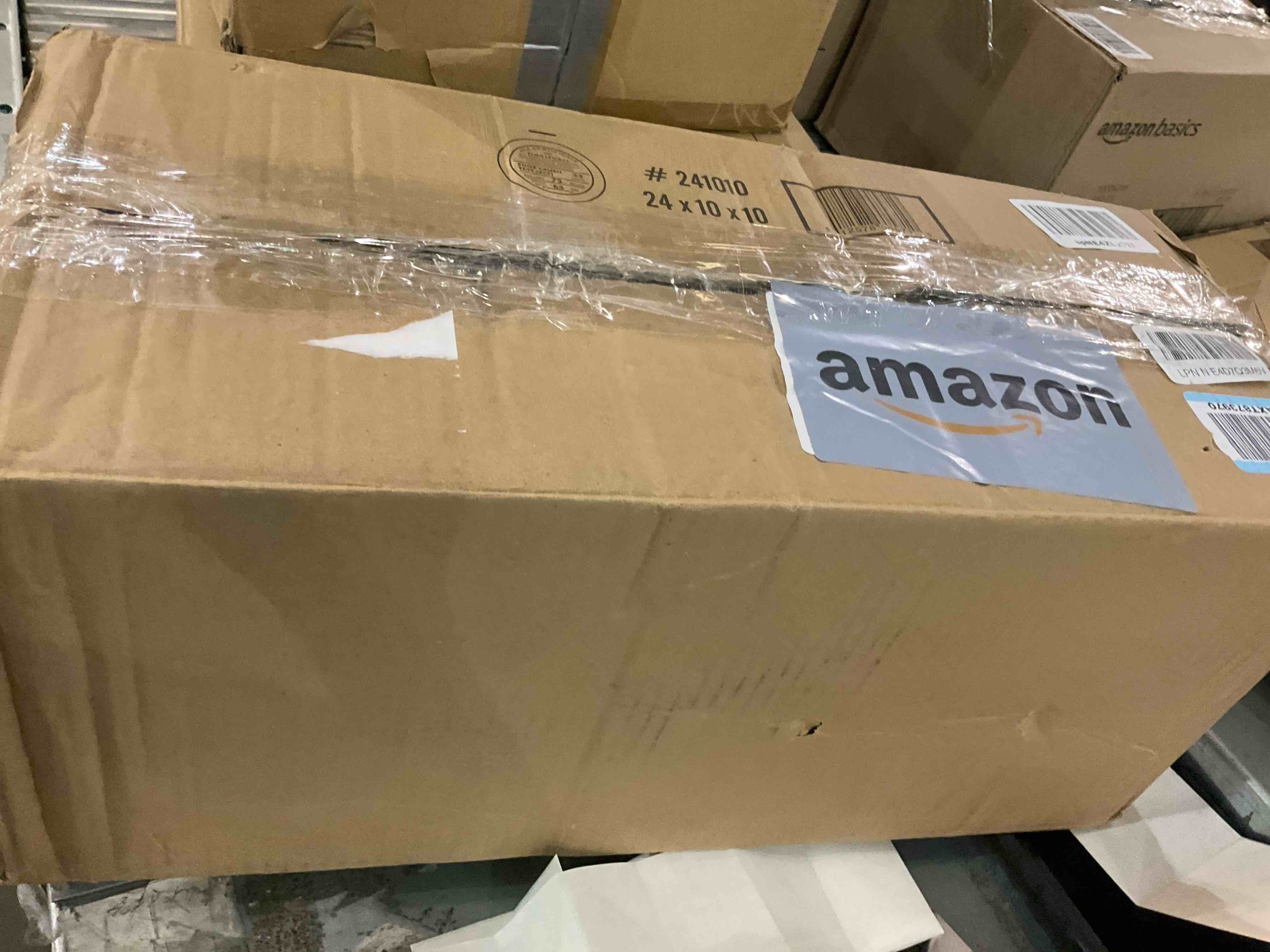 https://s3.amazonaws.com/lotting-images-prod/bidfta/GRA0121697_1726154284083.jpeg