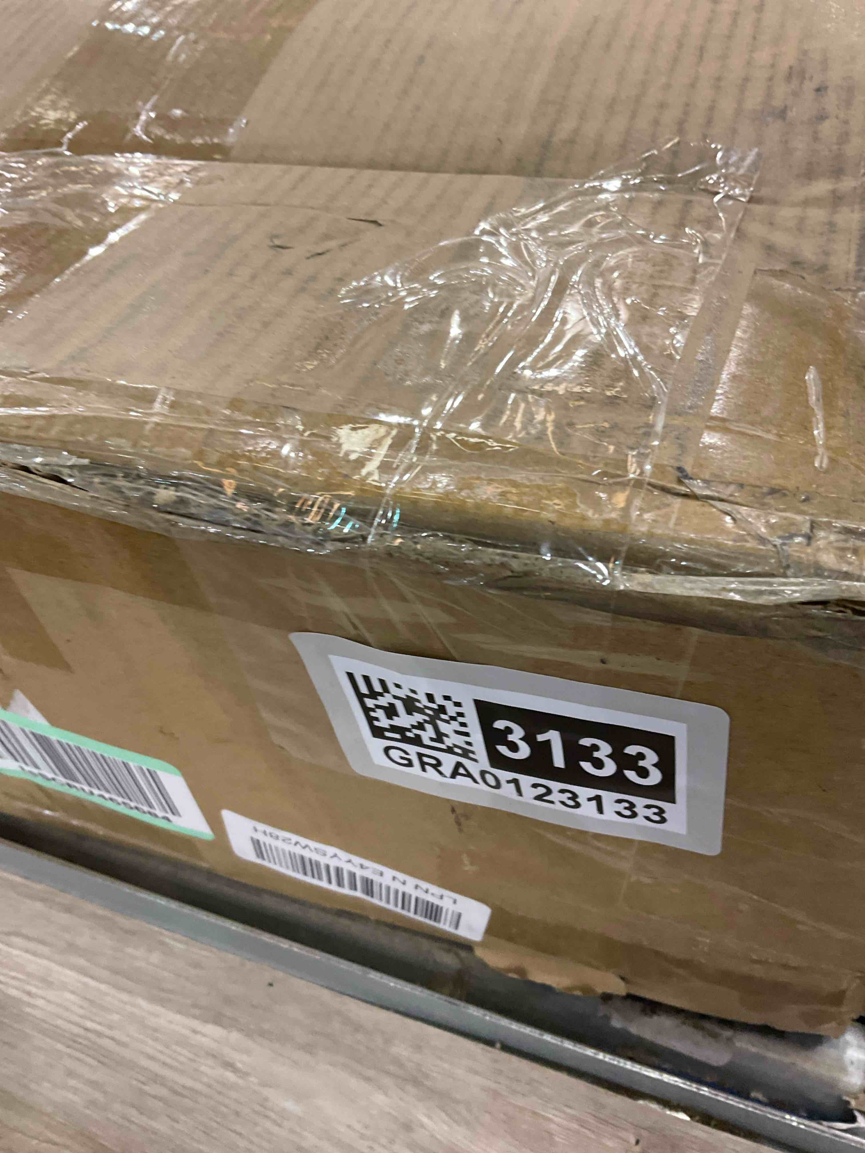 https://s3.amazonaws.com/lotting-images-prod/bidfta/GRA0123133_1727098285914.jpeg