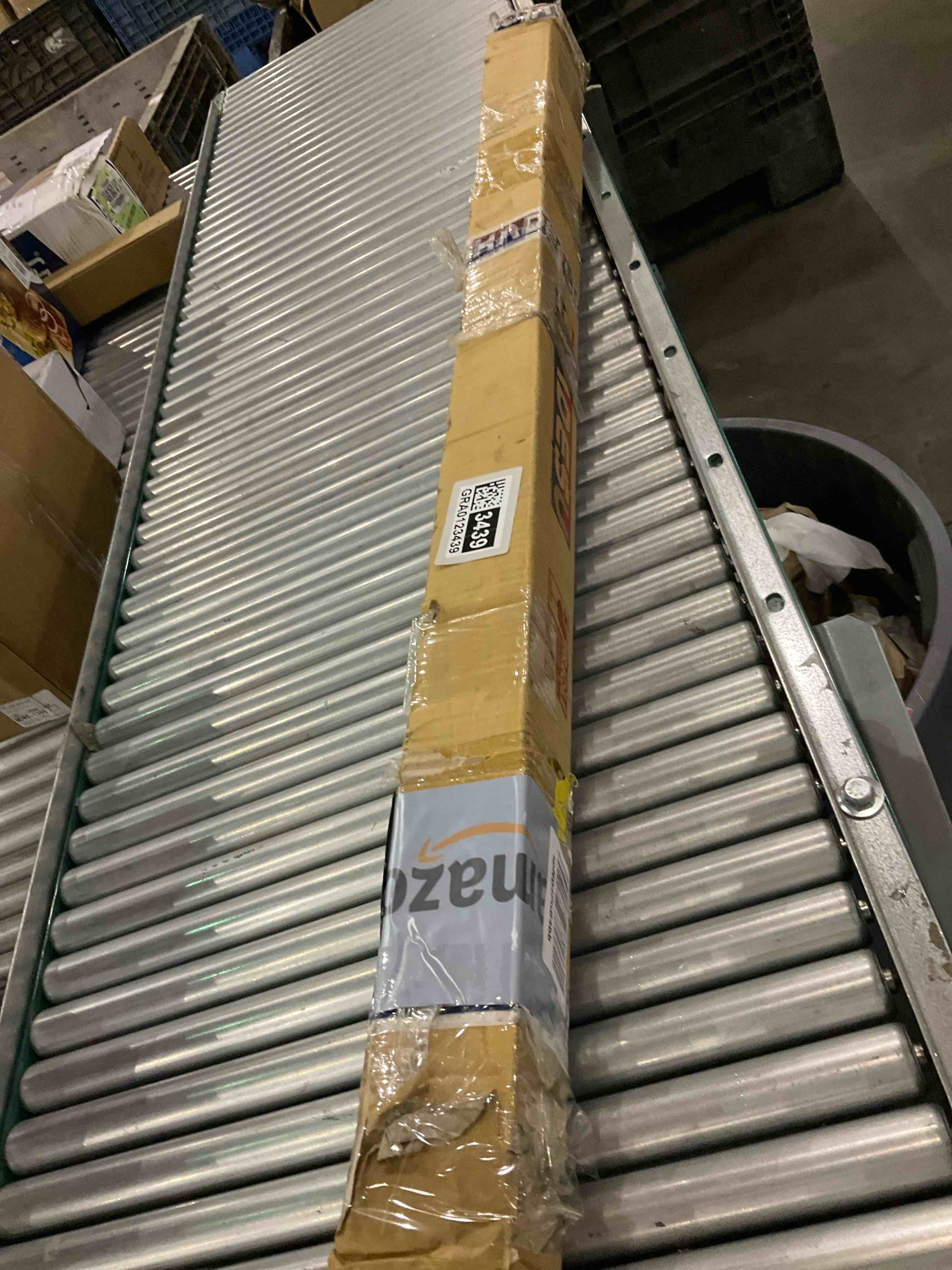 https://s3.amazonaws.com/lotting-images-prod/bidfta/GRA0123439_1726745256513.jpeg