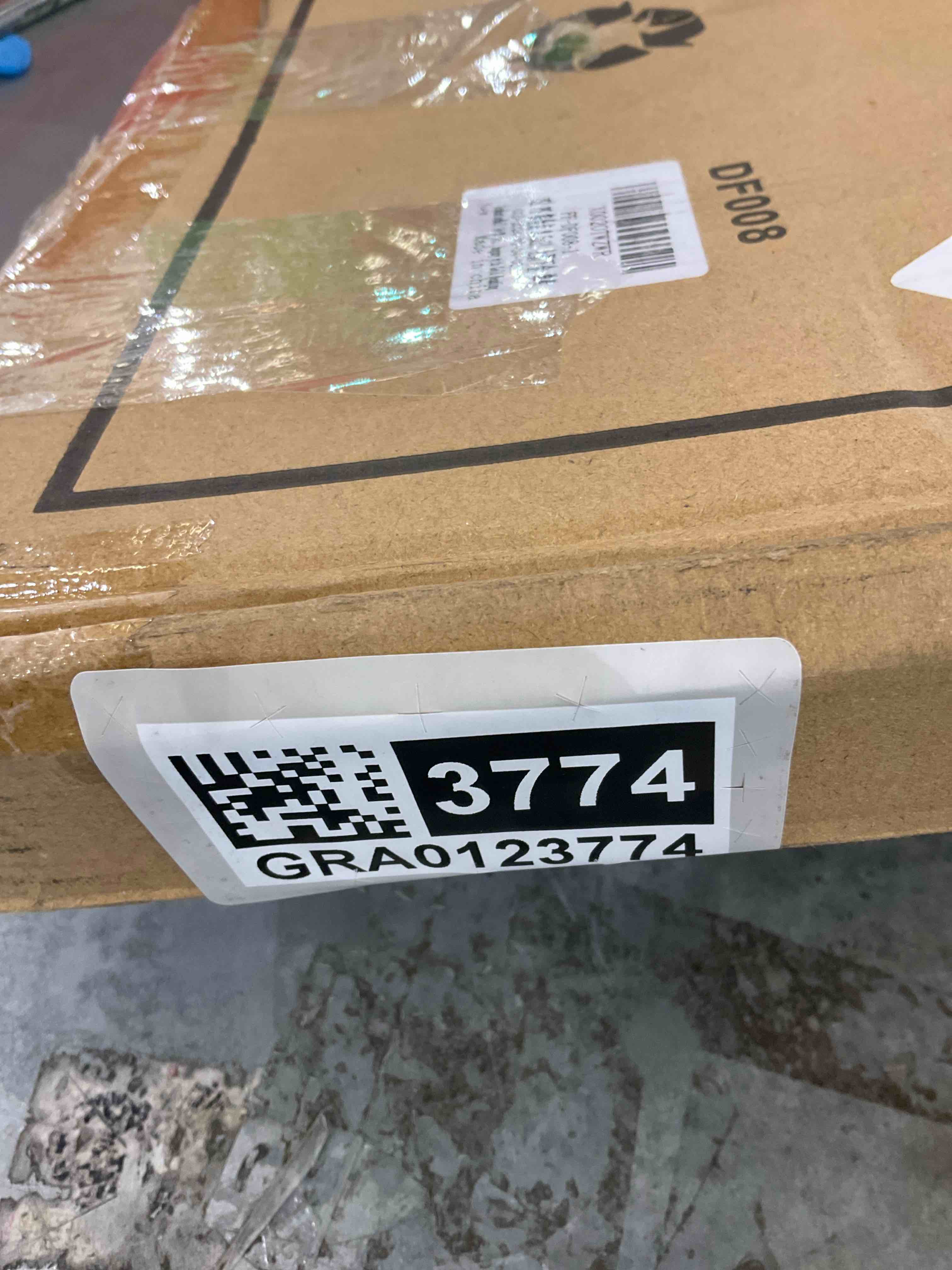 https://s3.amazonaws.com/lotting-images-prod/bidfta/GRA0123774_1726505658862.jpeg