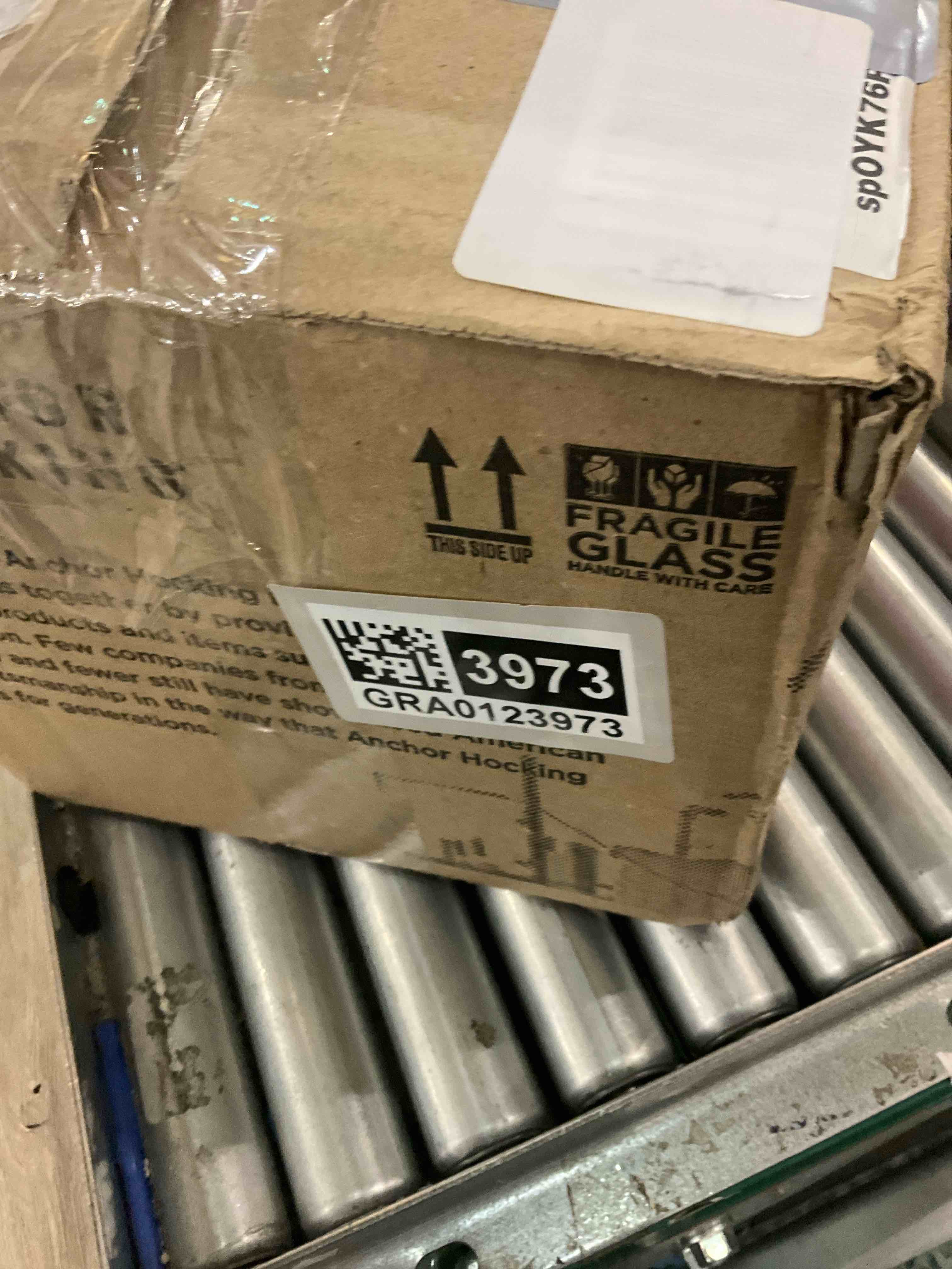 https://s3.amazonaws.com/lotting-images-prod/bidfta/GRA0123973_1726242542447.jpeg