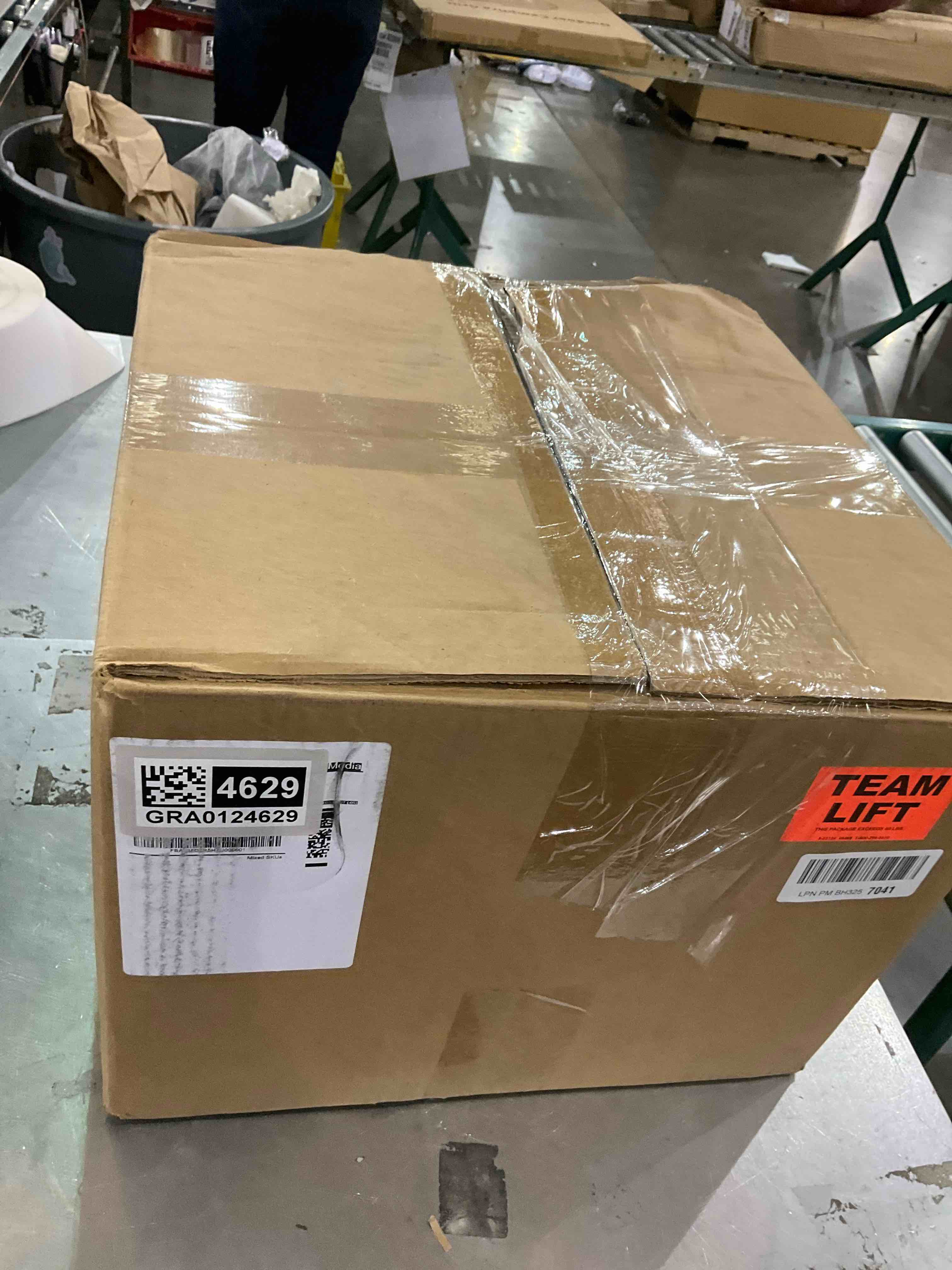 https://s3.amazonaws.com/lotting-images-prod/bidfta/GRA0124629_1731608077207.jpeg