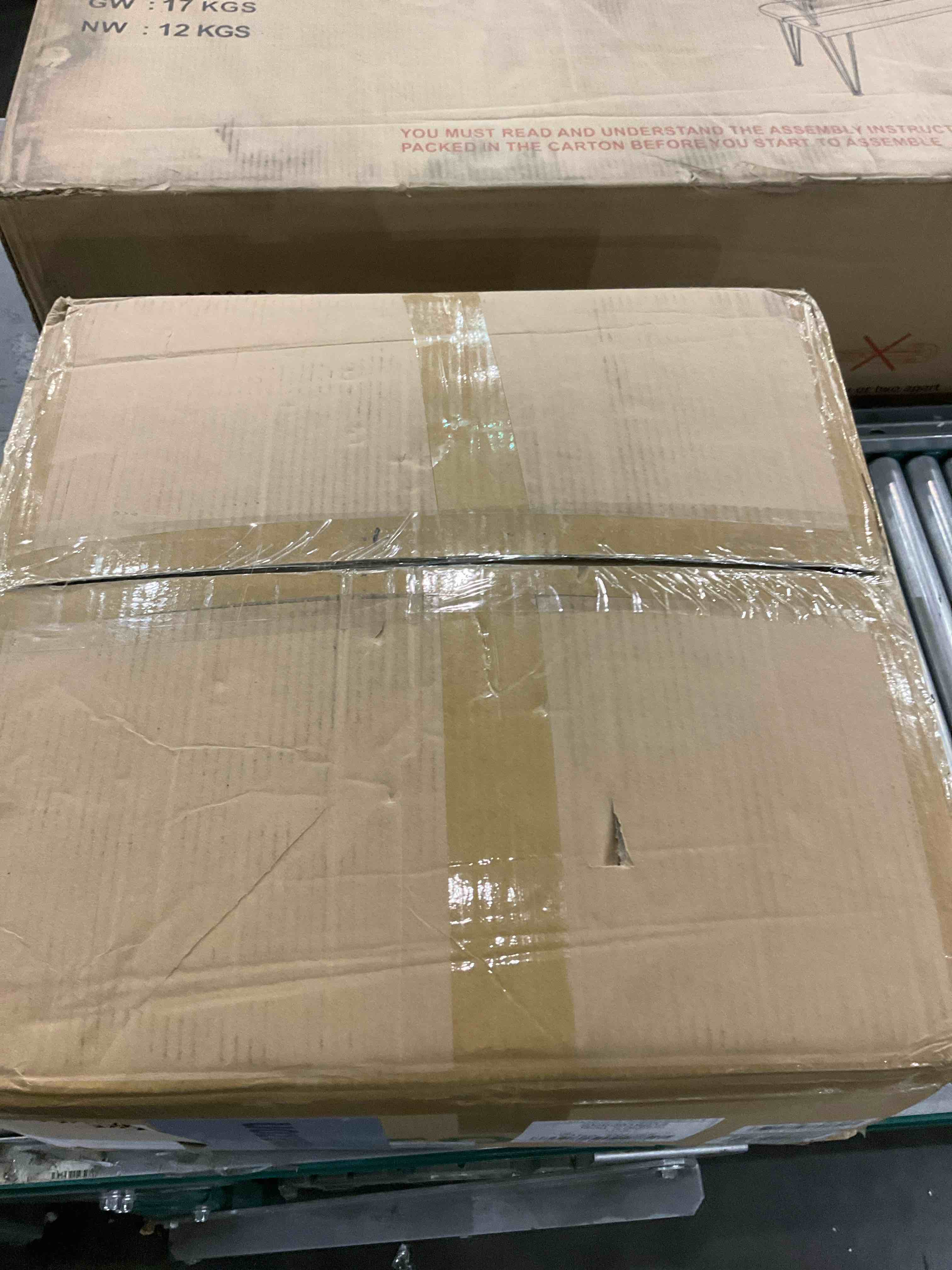 https://s3.amazonaws.com/lotting-images-prod/bidfta/GRA0125213_1726833953768.jpeg