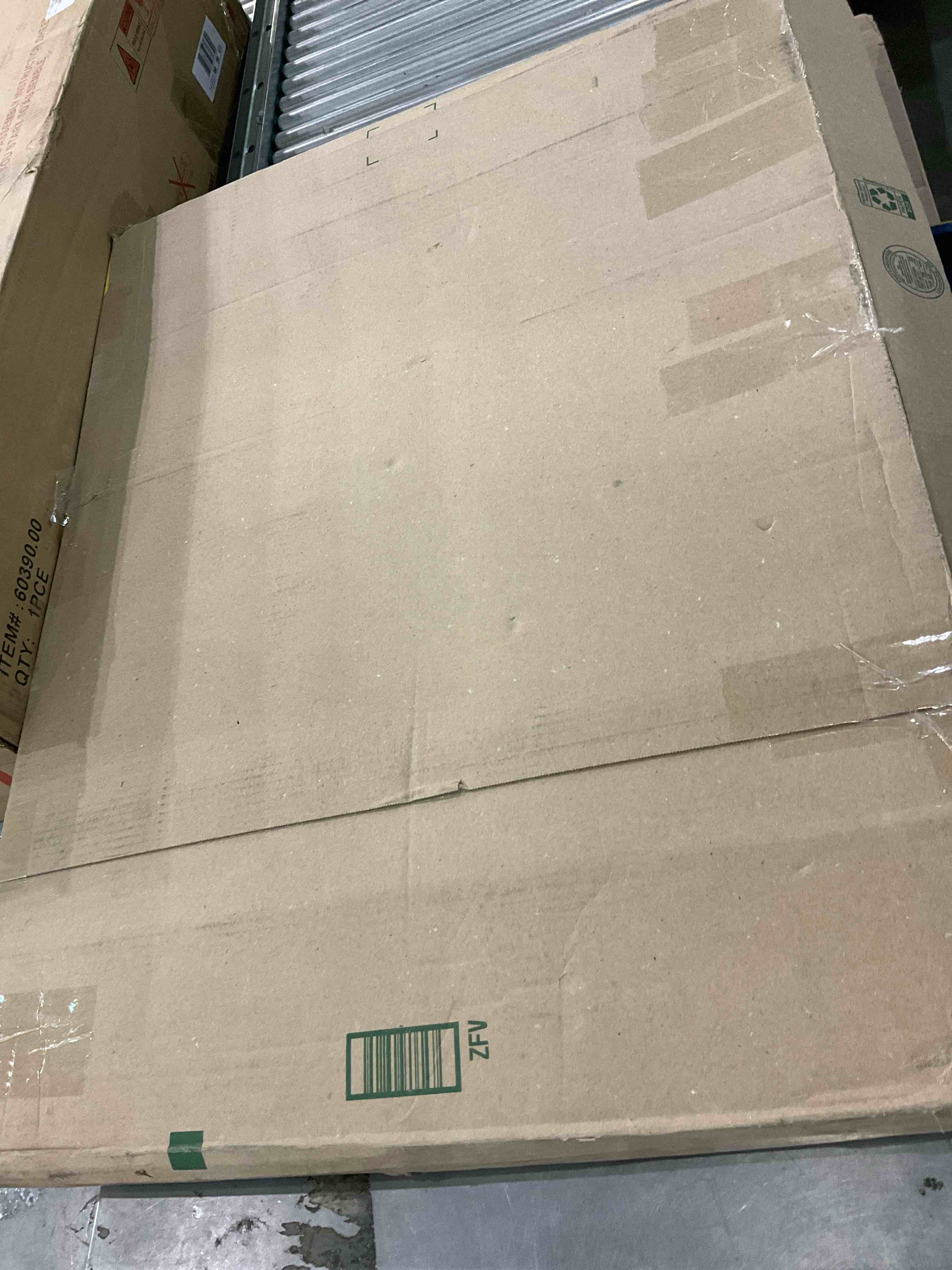 https://s3.amazonaws.com/lotting-images-prod/bidfta/GRA0125229_1726831674759.jpeg