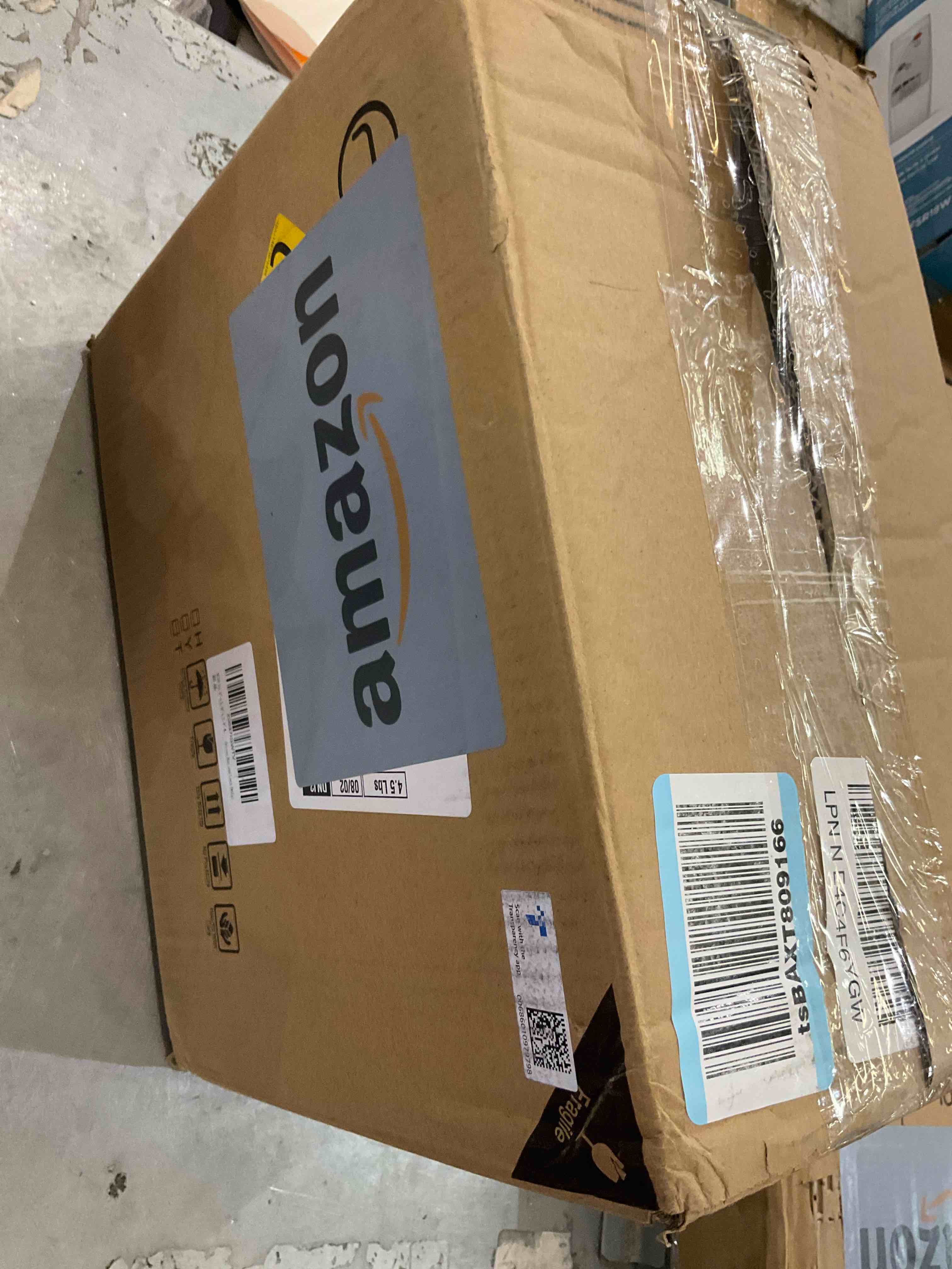 https://s3.amazonaws.com/lotting-images-prod/bidfta/GRA0125812_1726507322042.jpeg