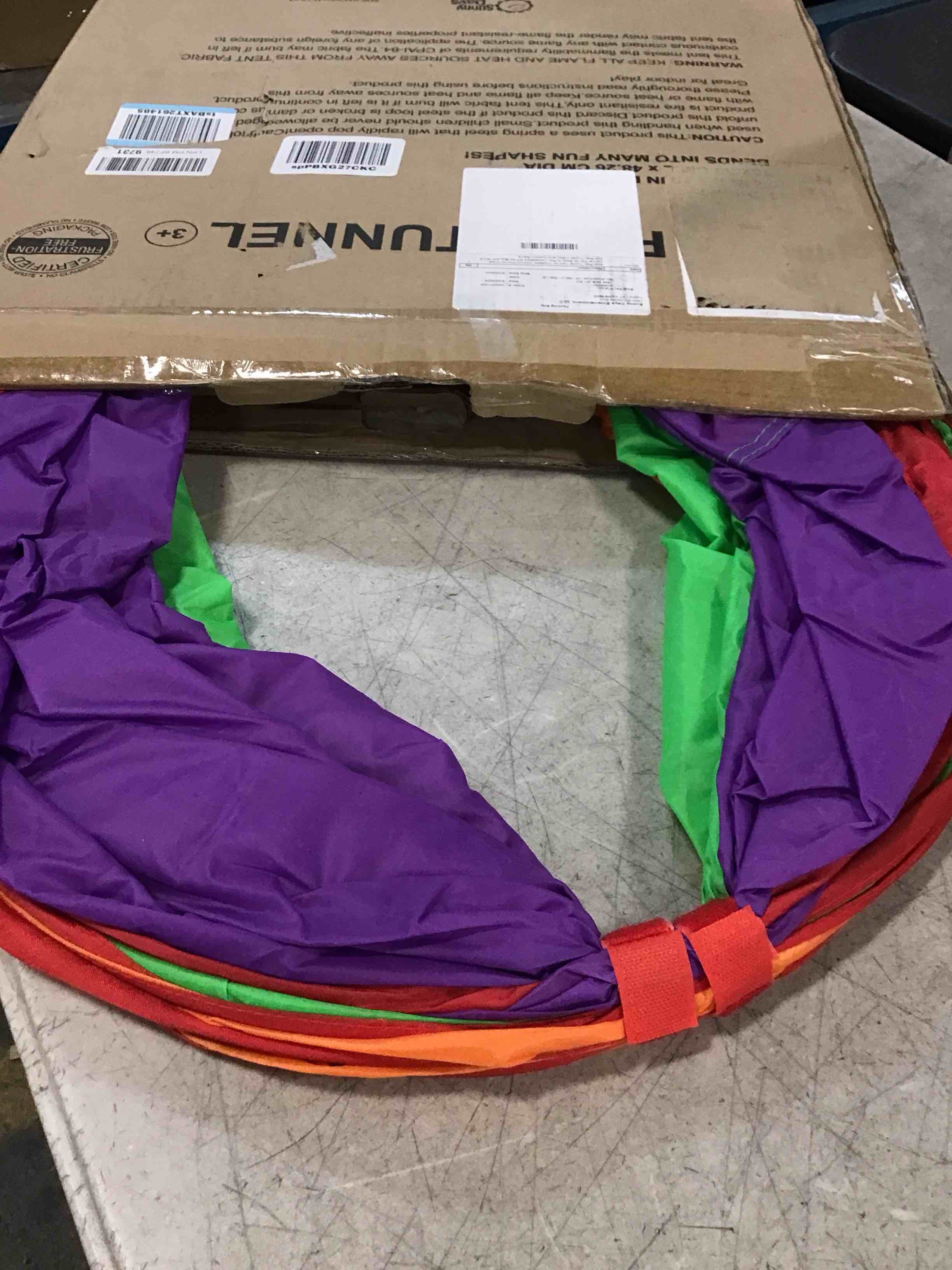 https://s3.amazonaws.com/lotting-images-prod/bidfta/GRA0126378_1727294402399.jpeg