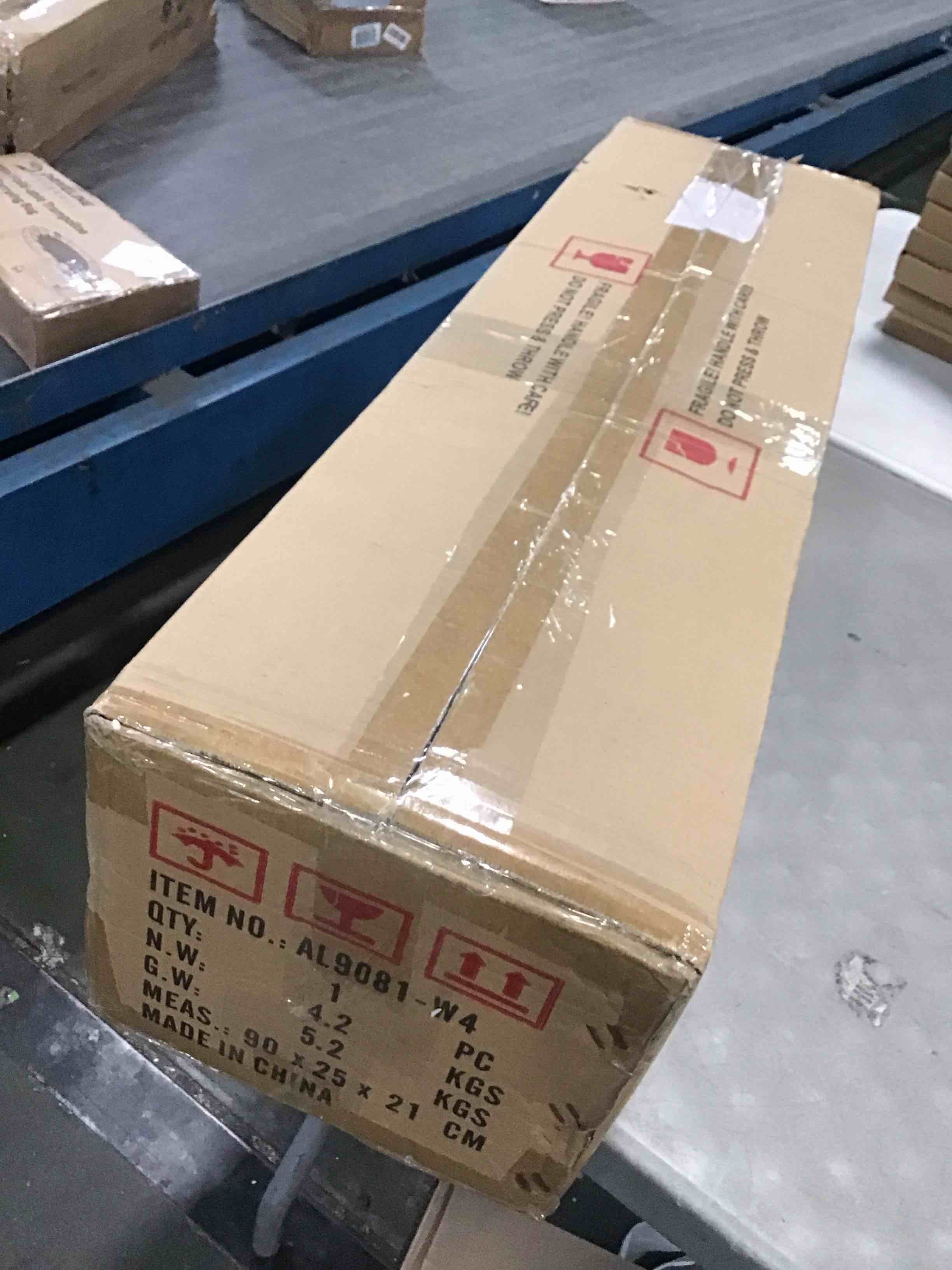 https://s3.amazonaws.com/lotting-images-prod/bidfta/GRA0127062_1727105978557.jpeg