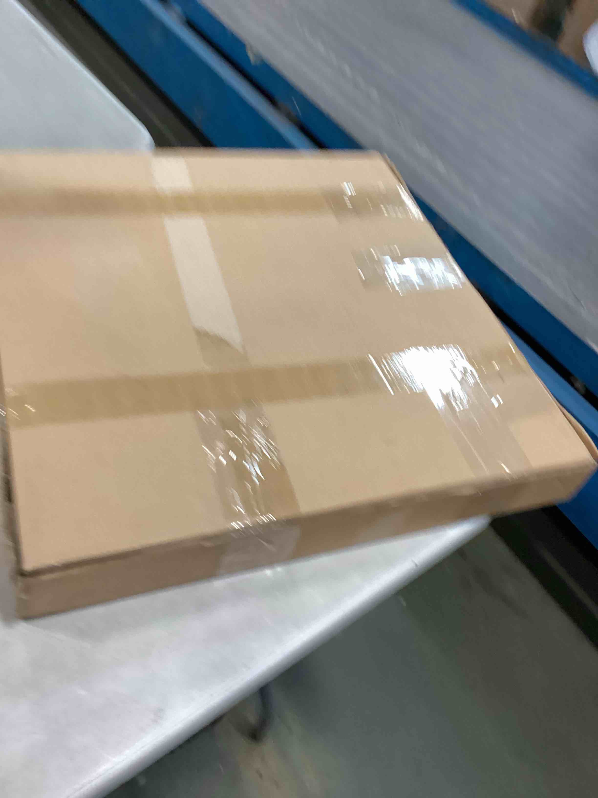 https://s3.amazonaws.com/lotting-images-prod/bidfta/GRA0127419_1726853462005.jpeg
