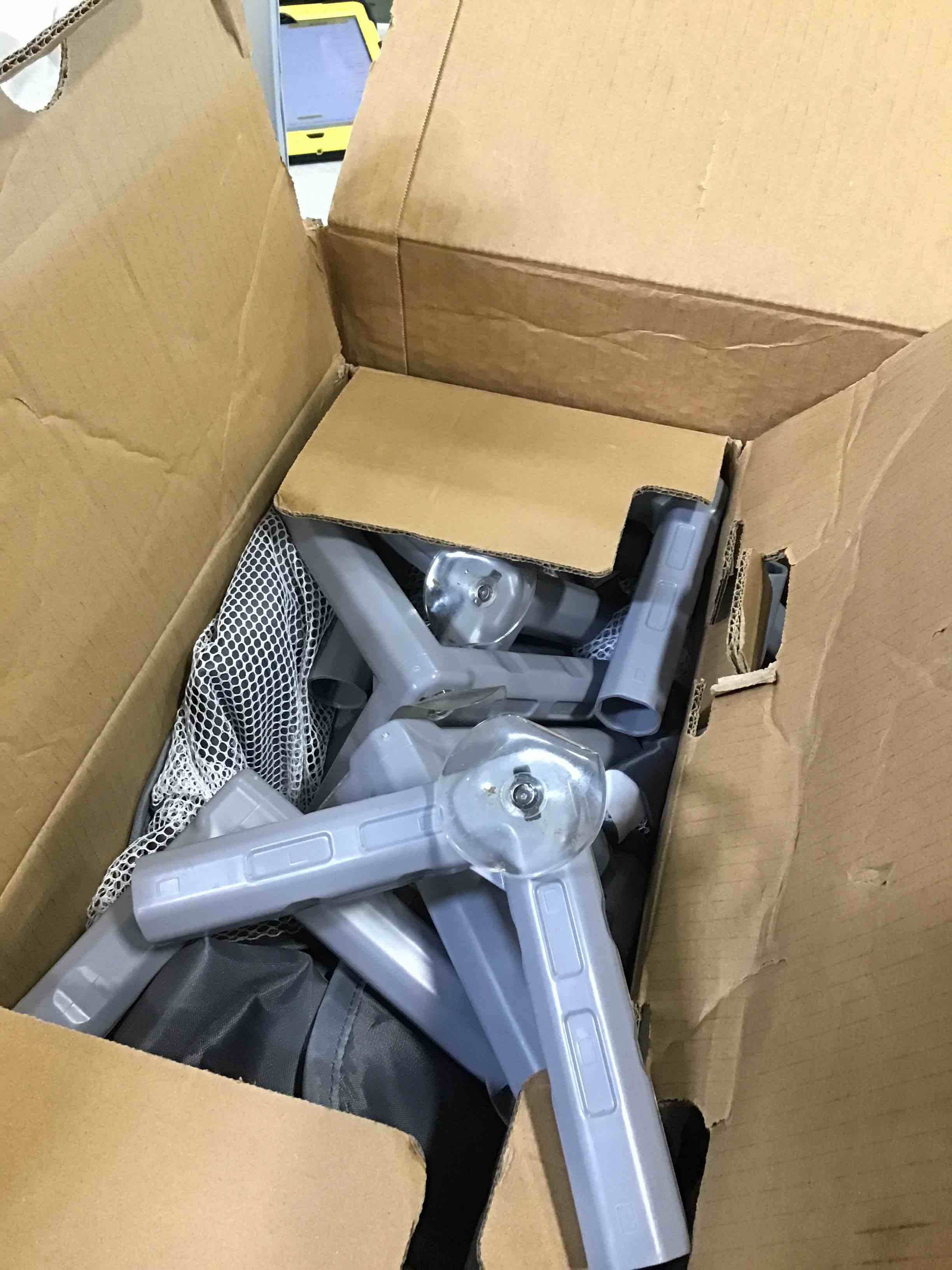 https://s3.amazonaws.com/lotting-images-prod/bidfta/GRA0128189_1727968872794.jpeg