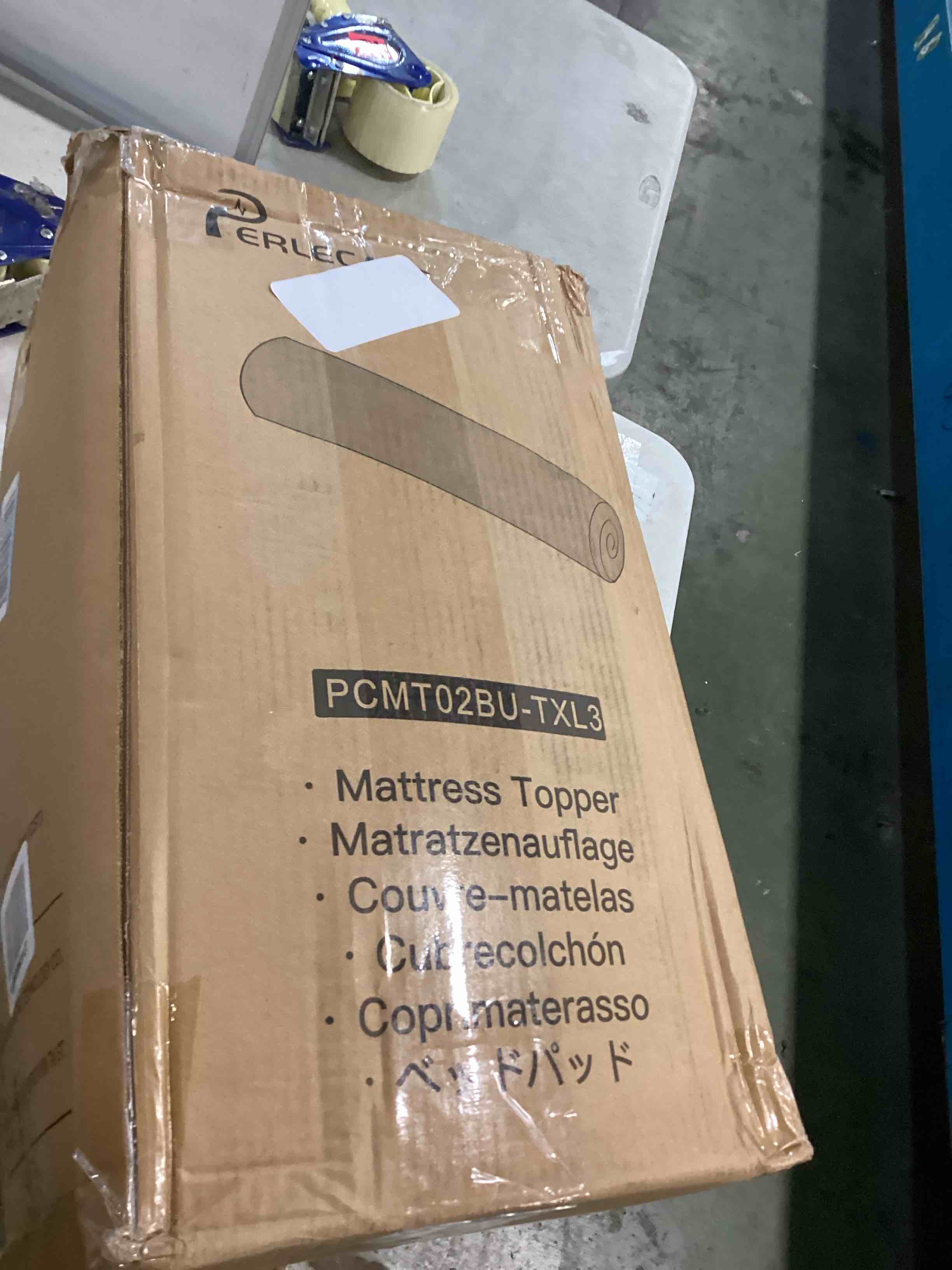 https://s3.amazonaws.com/lotting-images-prod/bidfta/GRA0128299_1728015127014.jpeg