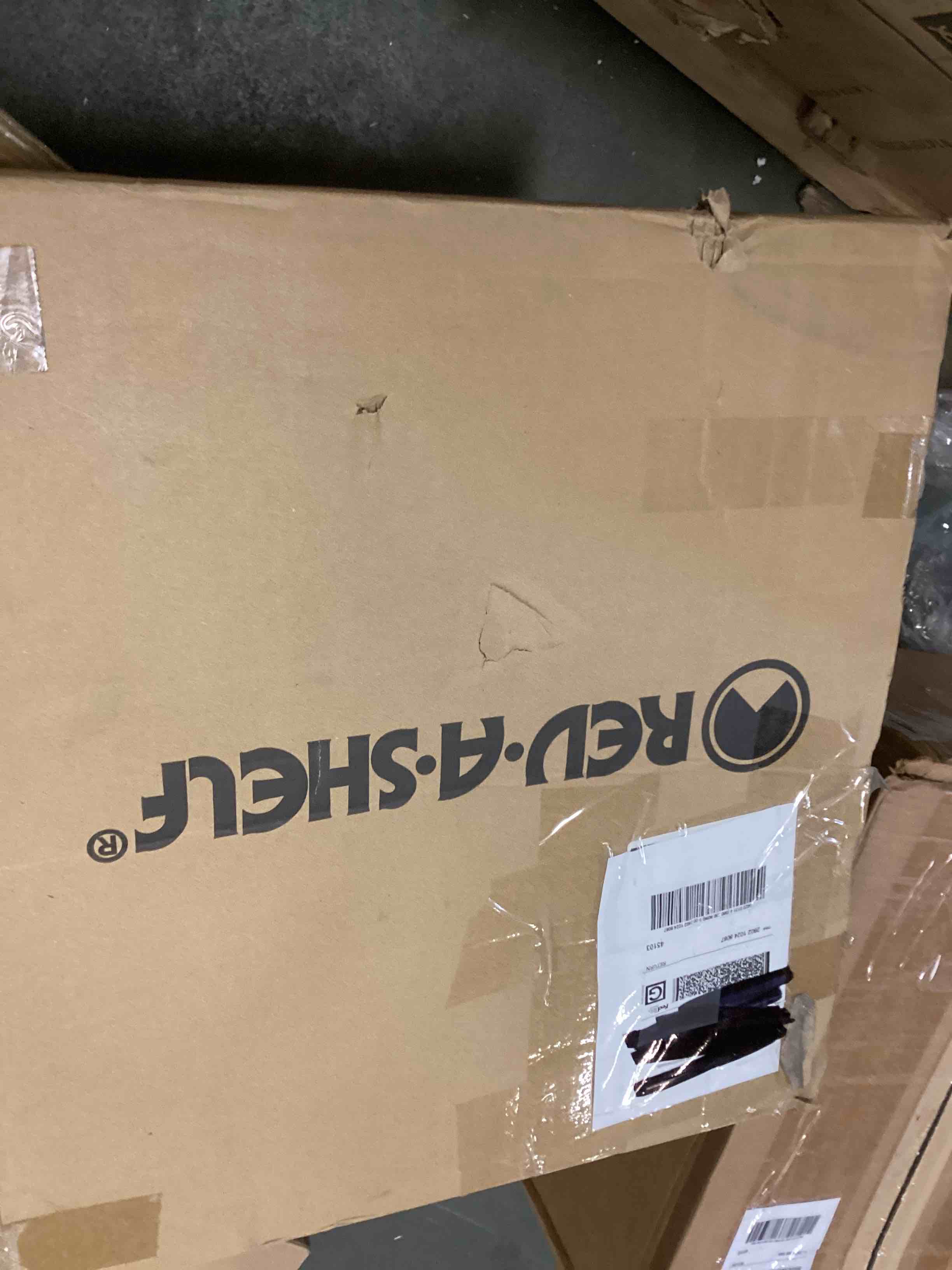 https://s3.amazonaws.com/lotting-images-prod/bidfta/GRA0128718_1729281241359.jpeg