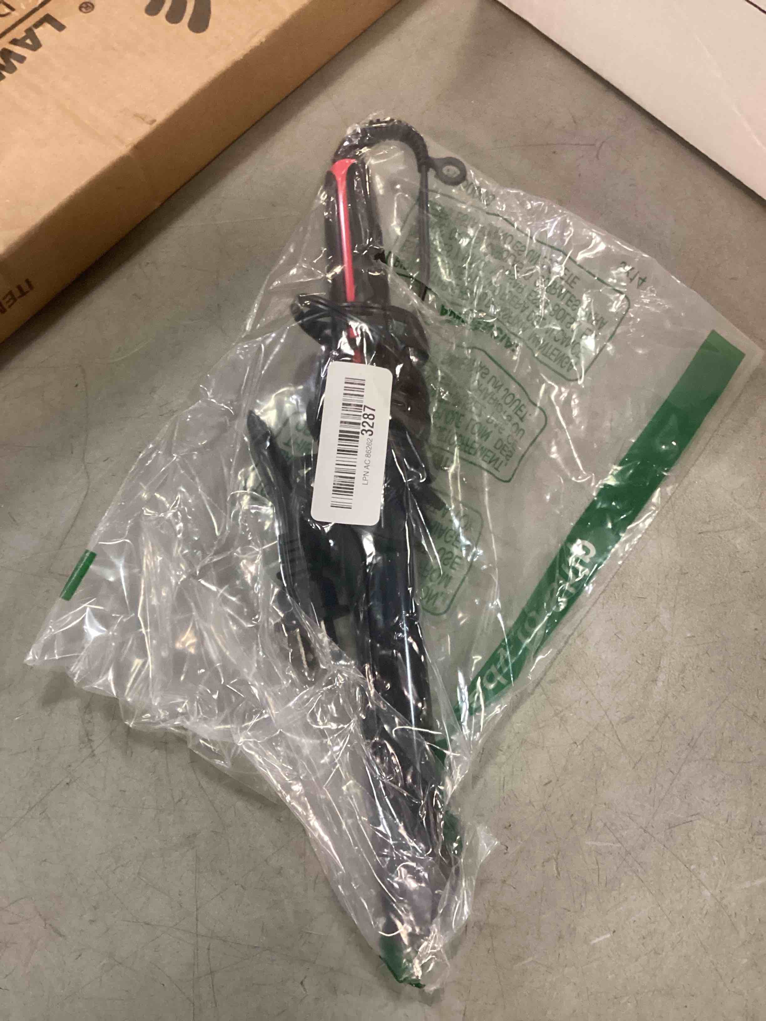 Revlon SmoothStay Coconut OilInfused Curling Iron for Shiny, Smooth