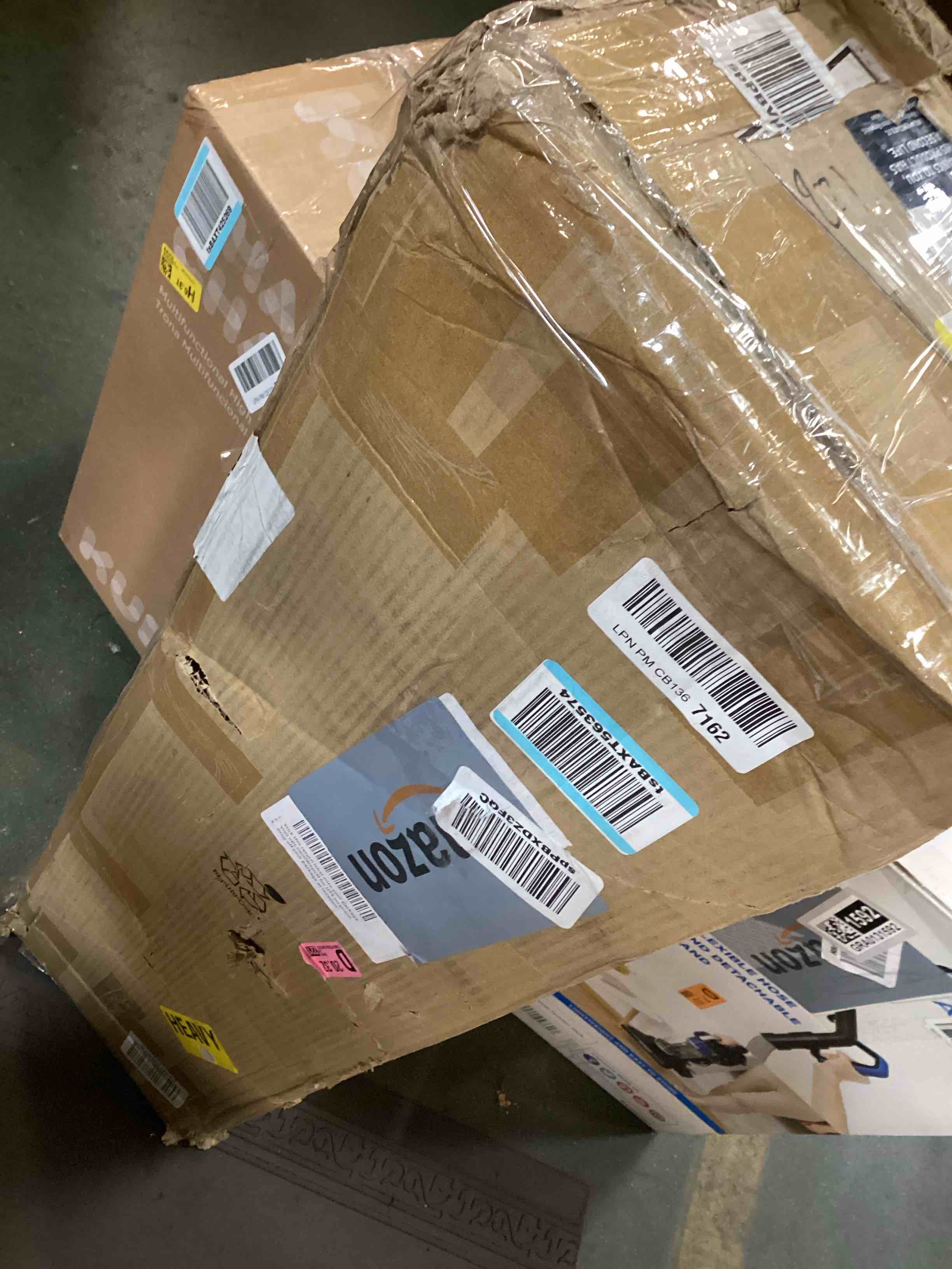 https://s3.amazonaws.com/lotting-images-prod/bidfta/GRA0131591_1726935284798.jpeg