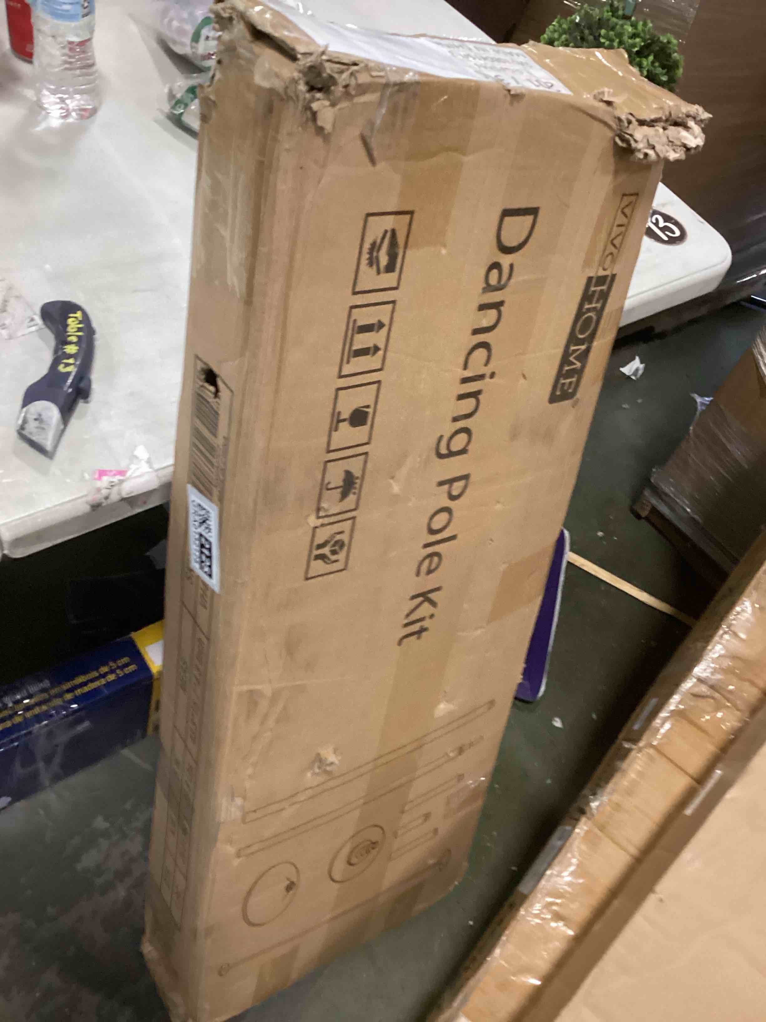 https://s3.amazonaws.com/lotting-images-prod/bidfta/GRA0132125_1729016291524.jpeg