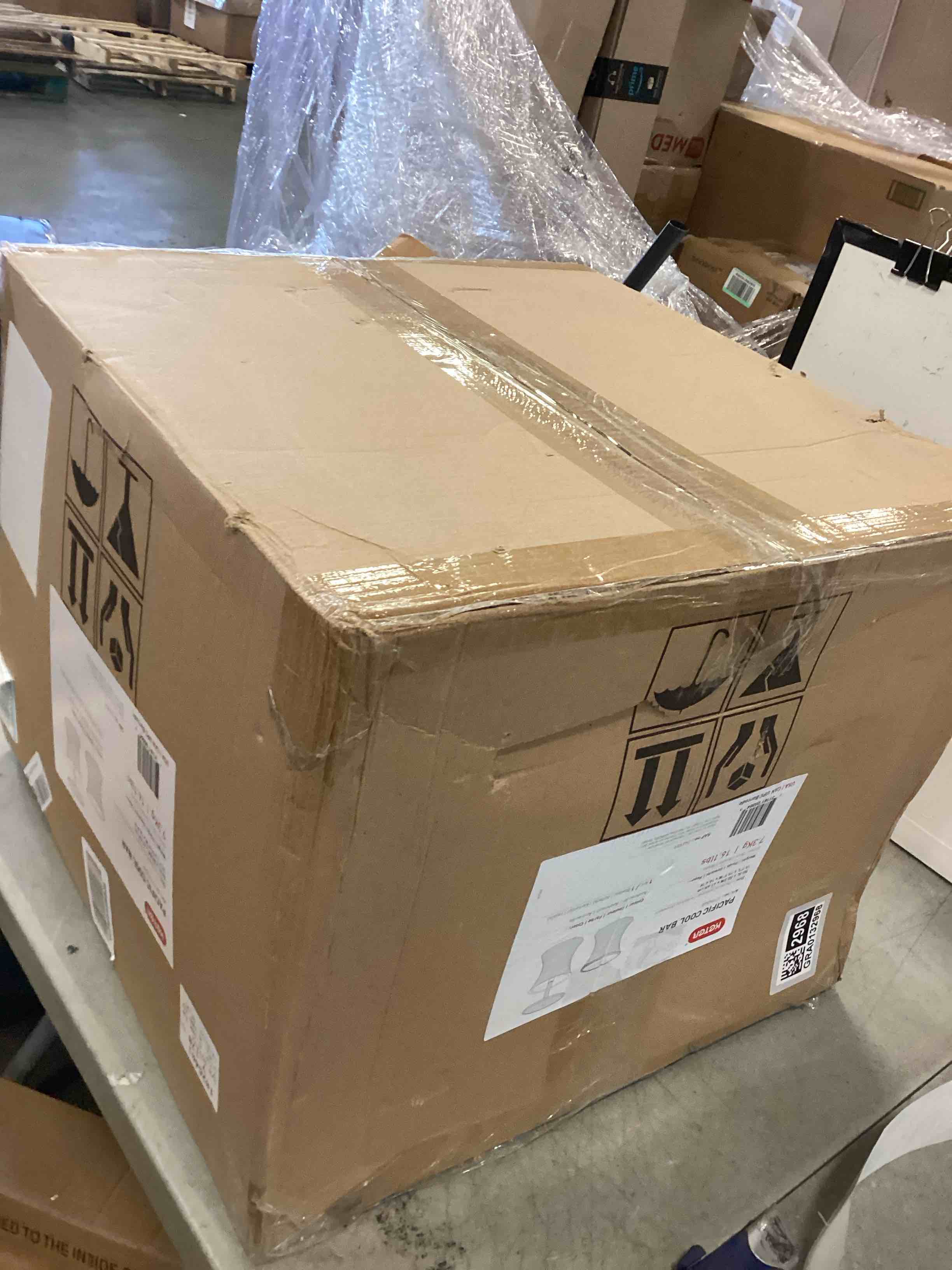 https://s3.amazonaws.com/lotting-images-prod/bidfta/GRA0132968_1728571557413.jpeg