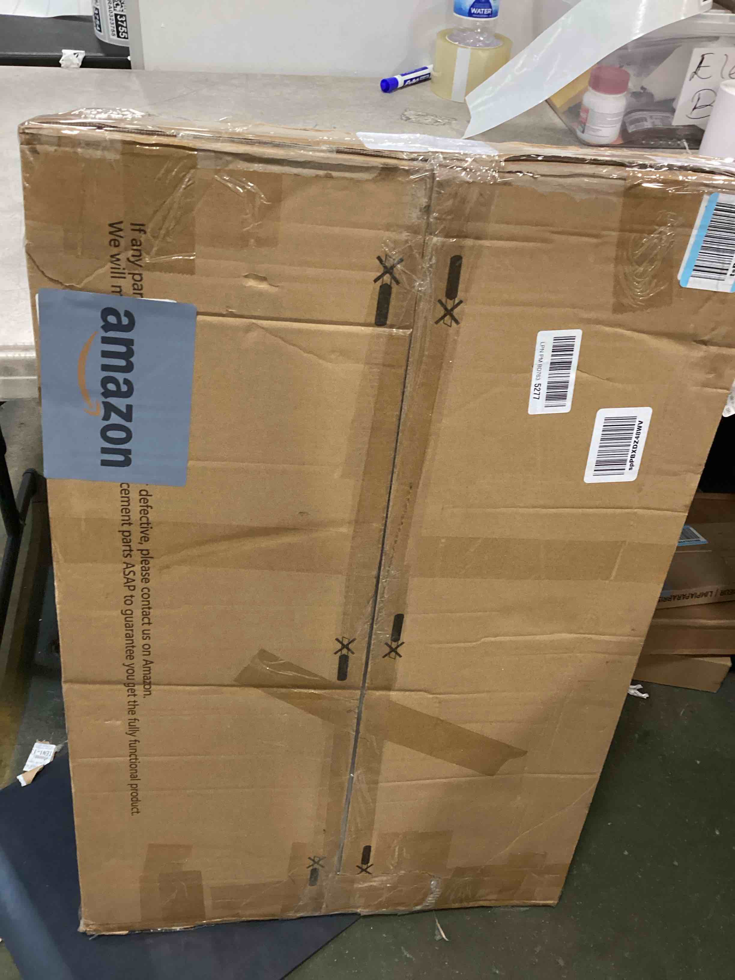 https://s3.amazonaws.com/lotting-images-prod/bidfta/GRA0133133_1728532850586.jpeg