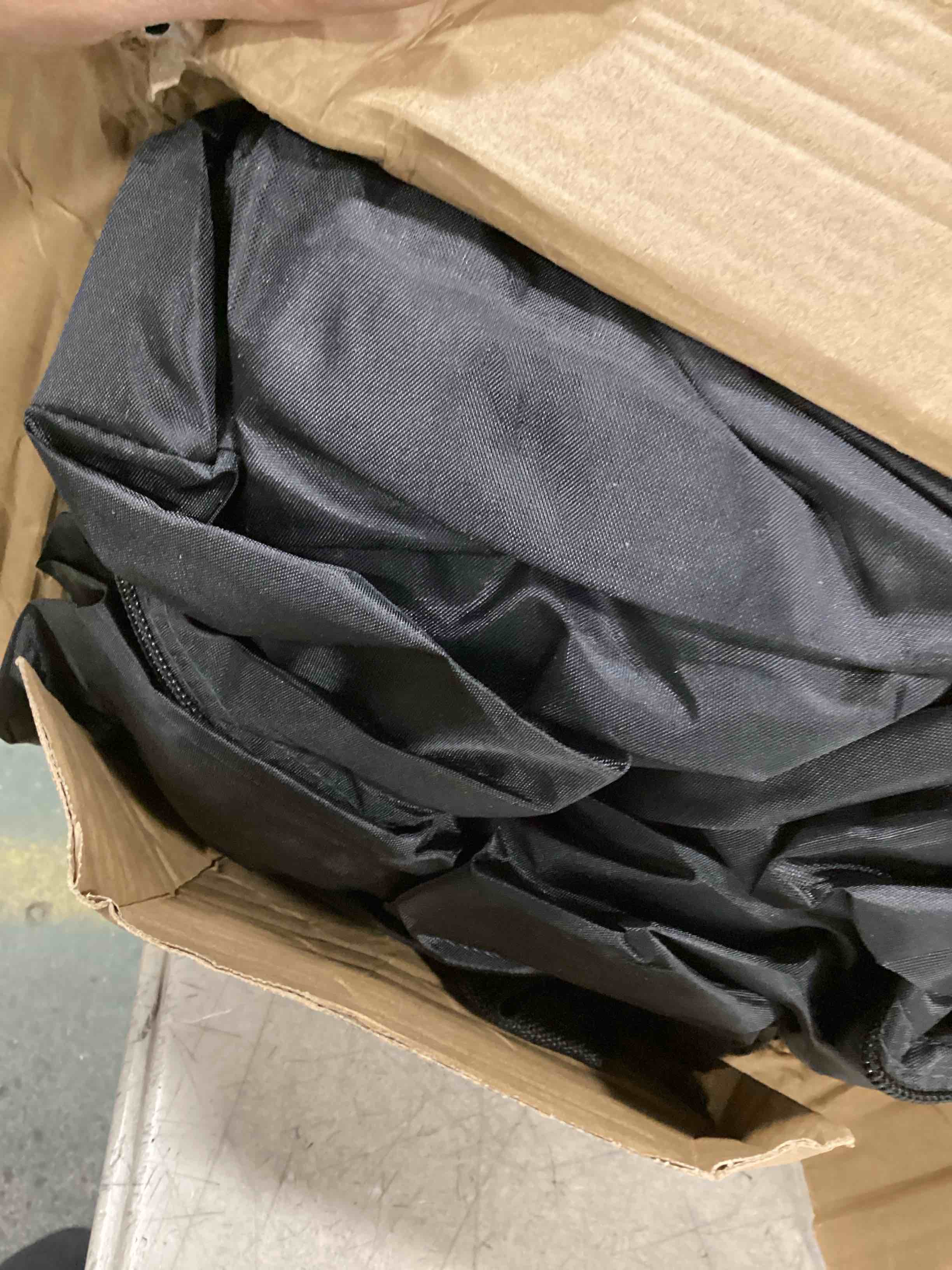 https://s3.amazonaws.com/lotting-images-prod/bidfta/GRA0133564_1728364564634.jpeg