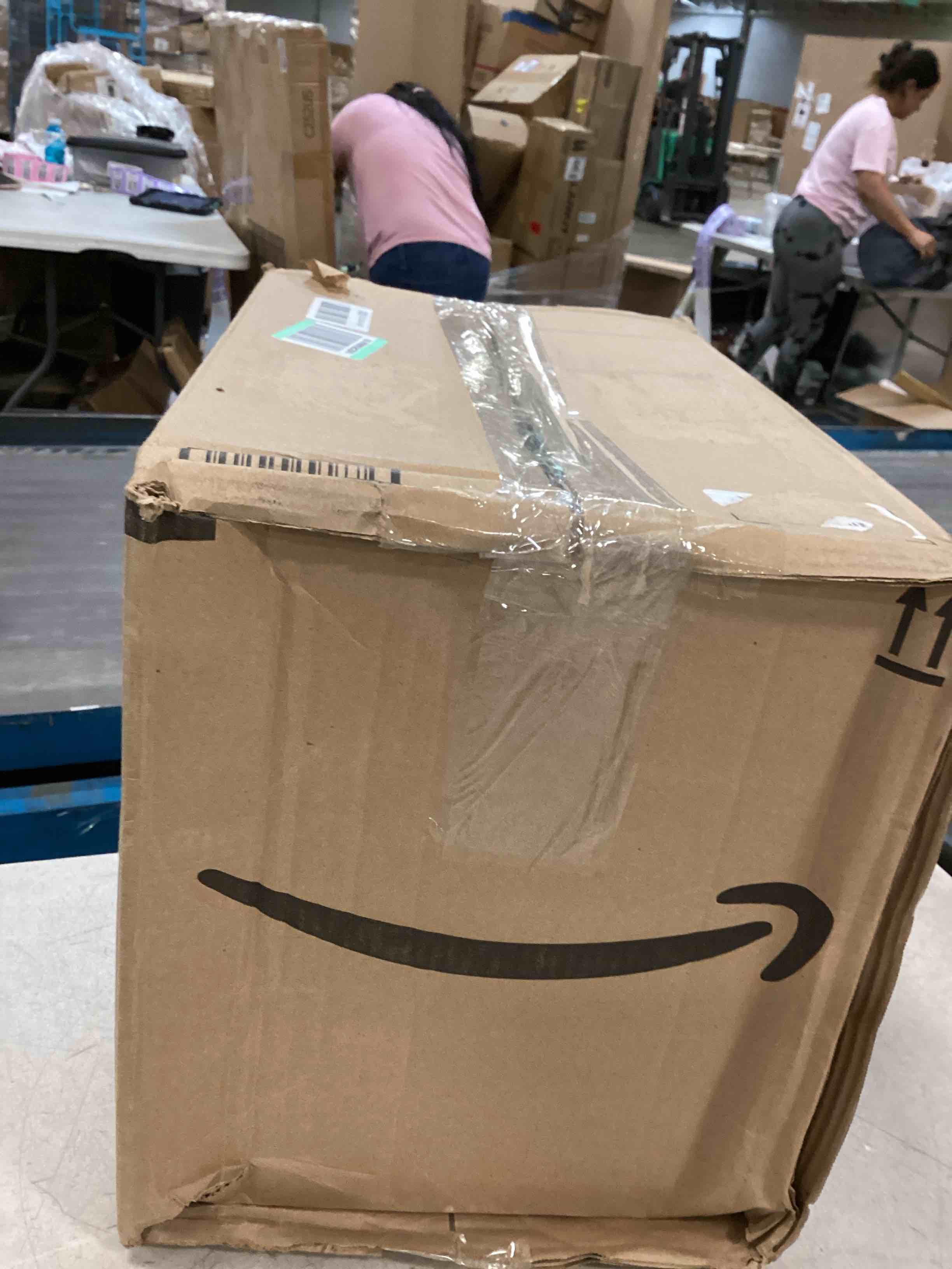 https://s3.amazonaws.com/lotting-images-prod/bidfta/GRA0133585_1728362945584.jpeg
