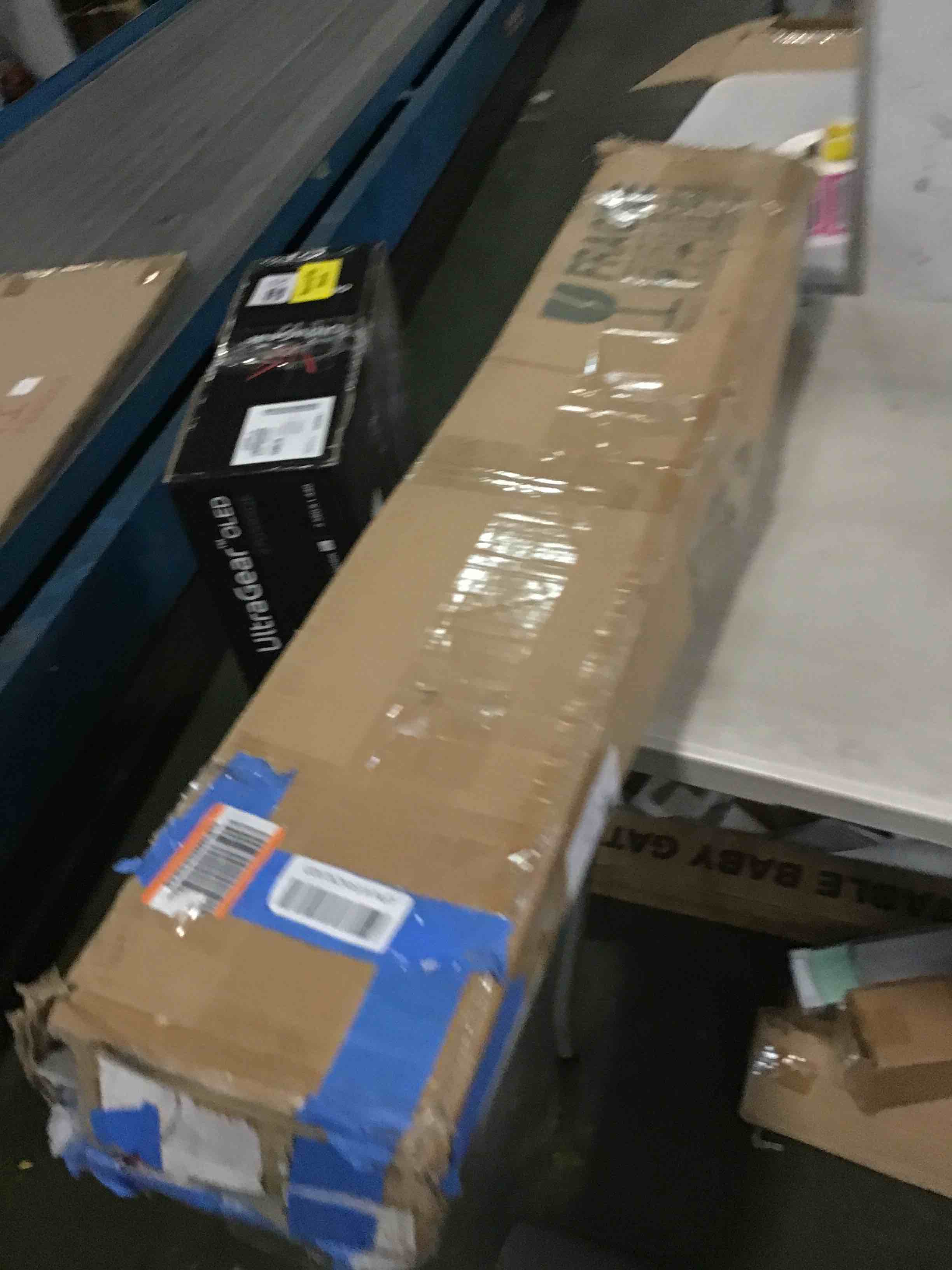 https://s3.amazonaws.com/lotting-images-prod/bidfta/GRA0134127_1727721248201.jpeg