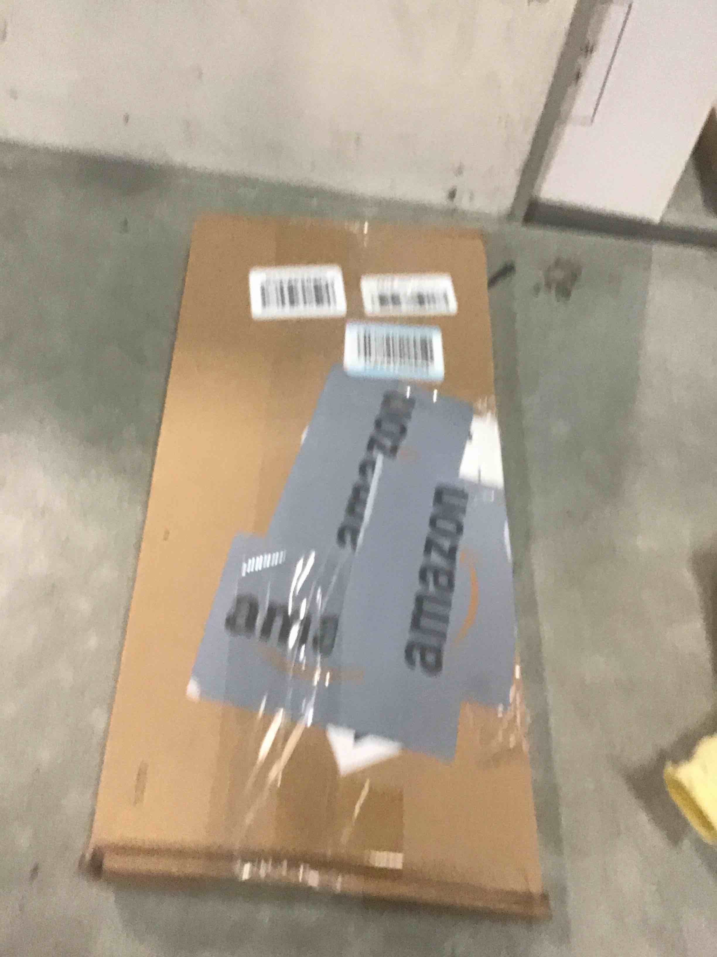 https://s3.amazonaws.com/lotting-images-prod/bidfta/GRA0134911_1727285415021.jpeg