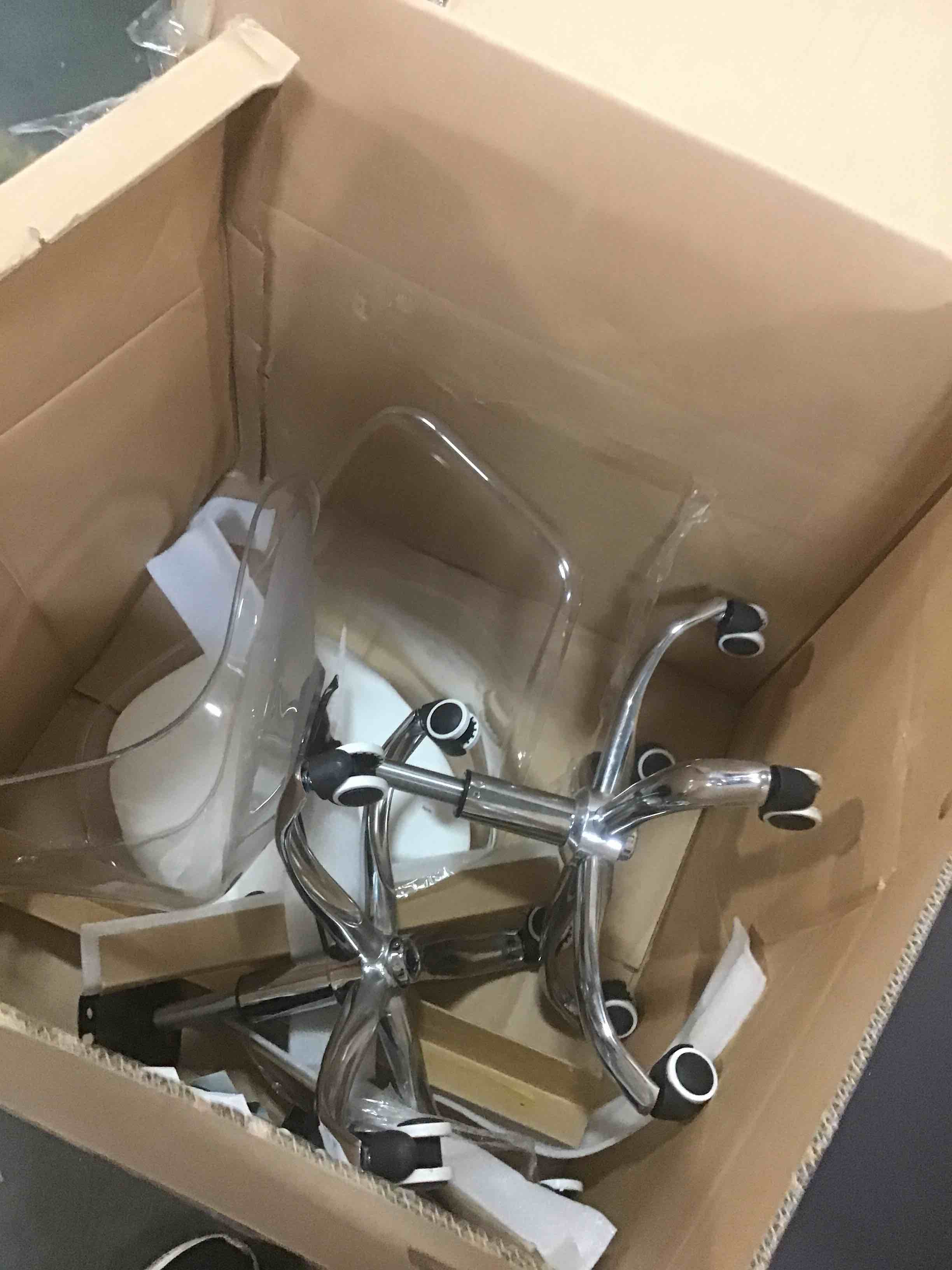 BOWERY HILL ULTRA POPULAR CLEAR BAR STOOL