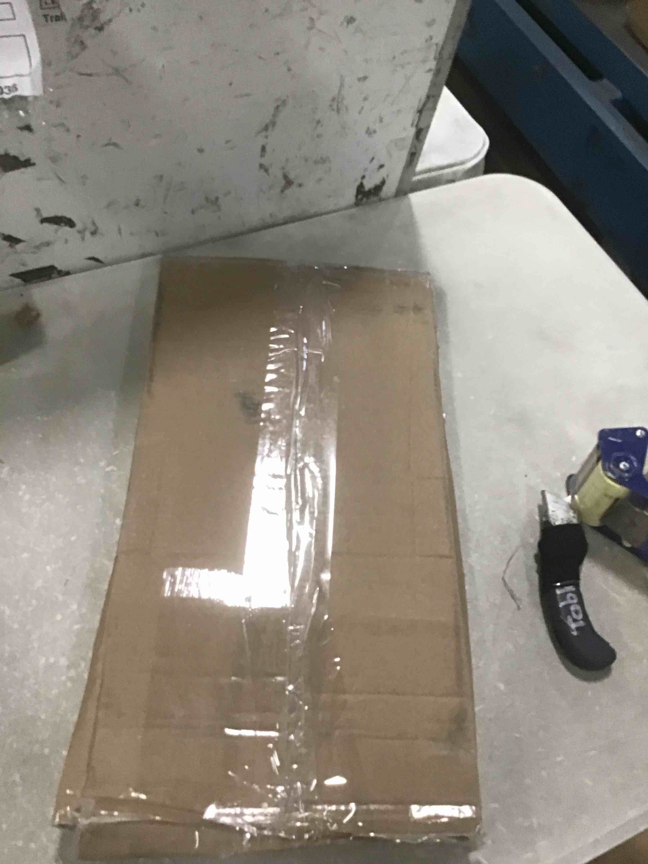 https://s3.amazonaws.com/lotting-images-prod/bidfta/GRA0135491_1727099670906.jpeg