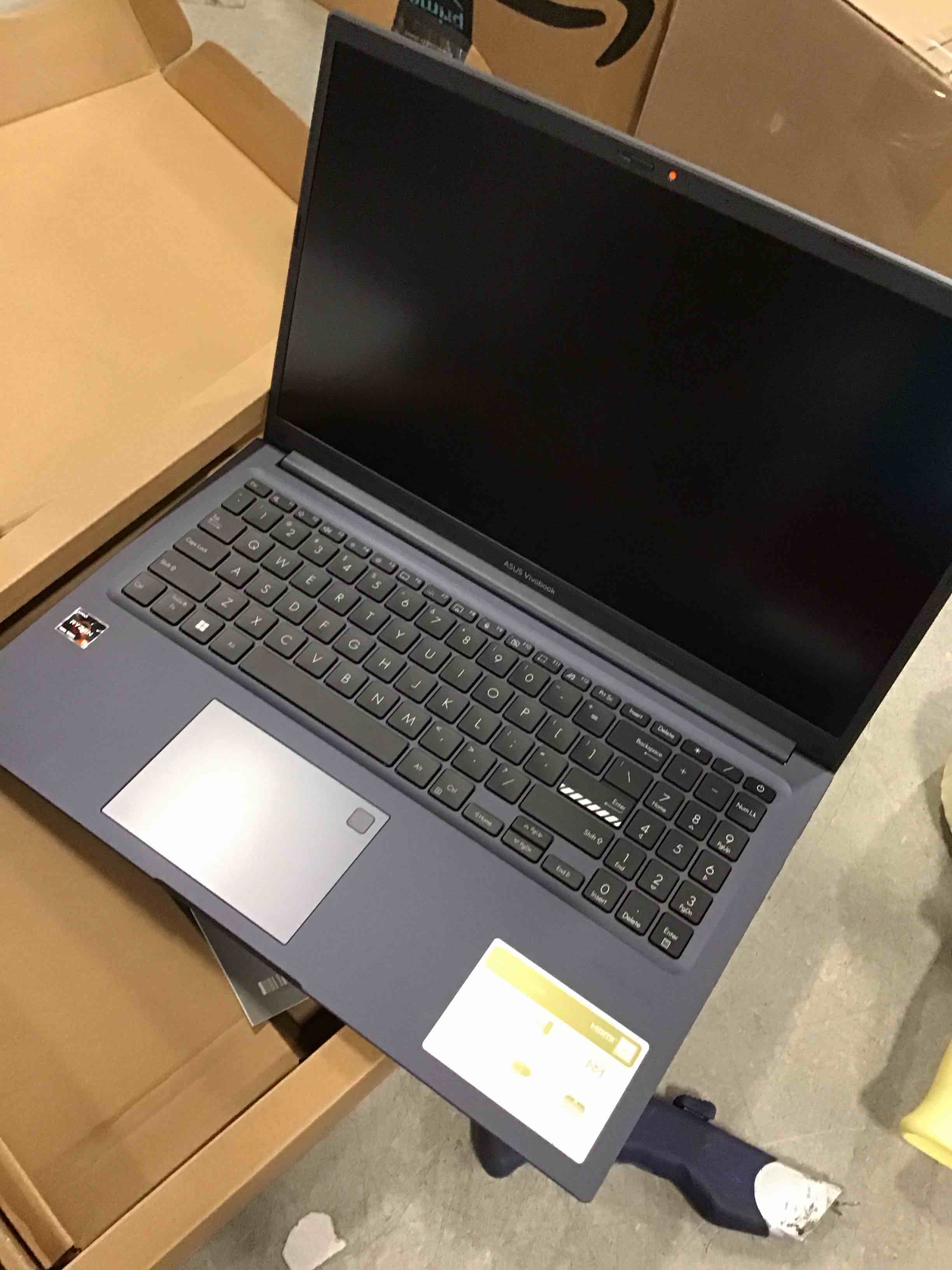 https://s3.amazonaws.com/lotting-images-prod/bidfta/GRA0136143_1727962251724.jpeg