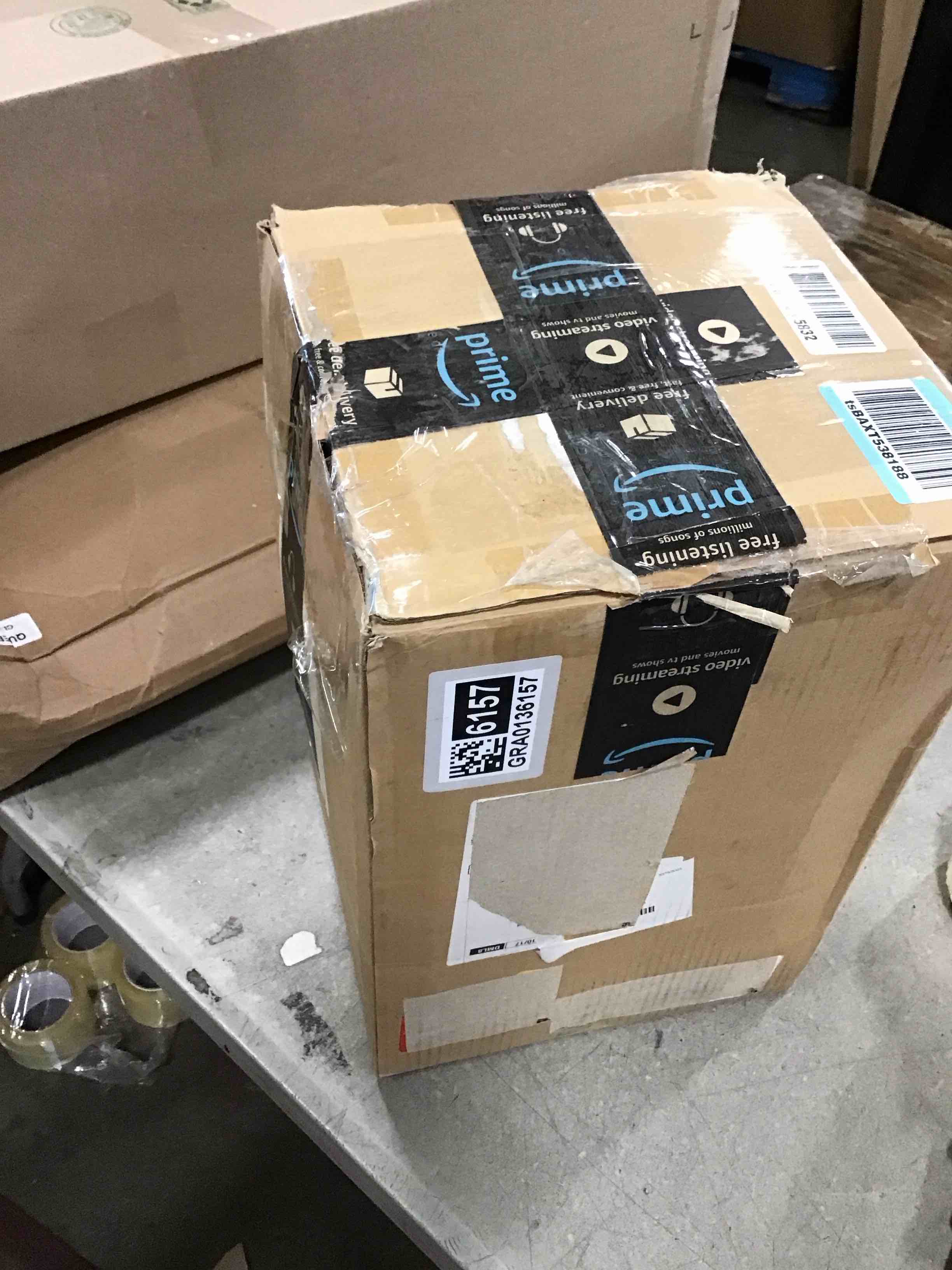 https://s3.amazonaws.com/lotting-images-prod/bidfta/GRA0136157_1727960324938.jpeg