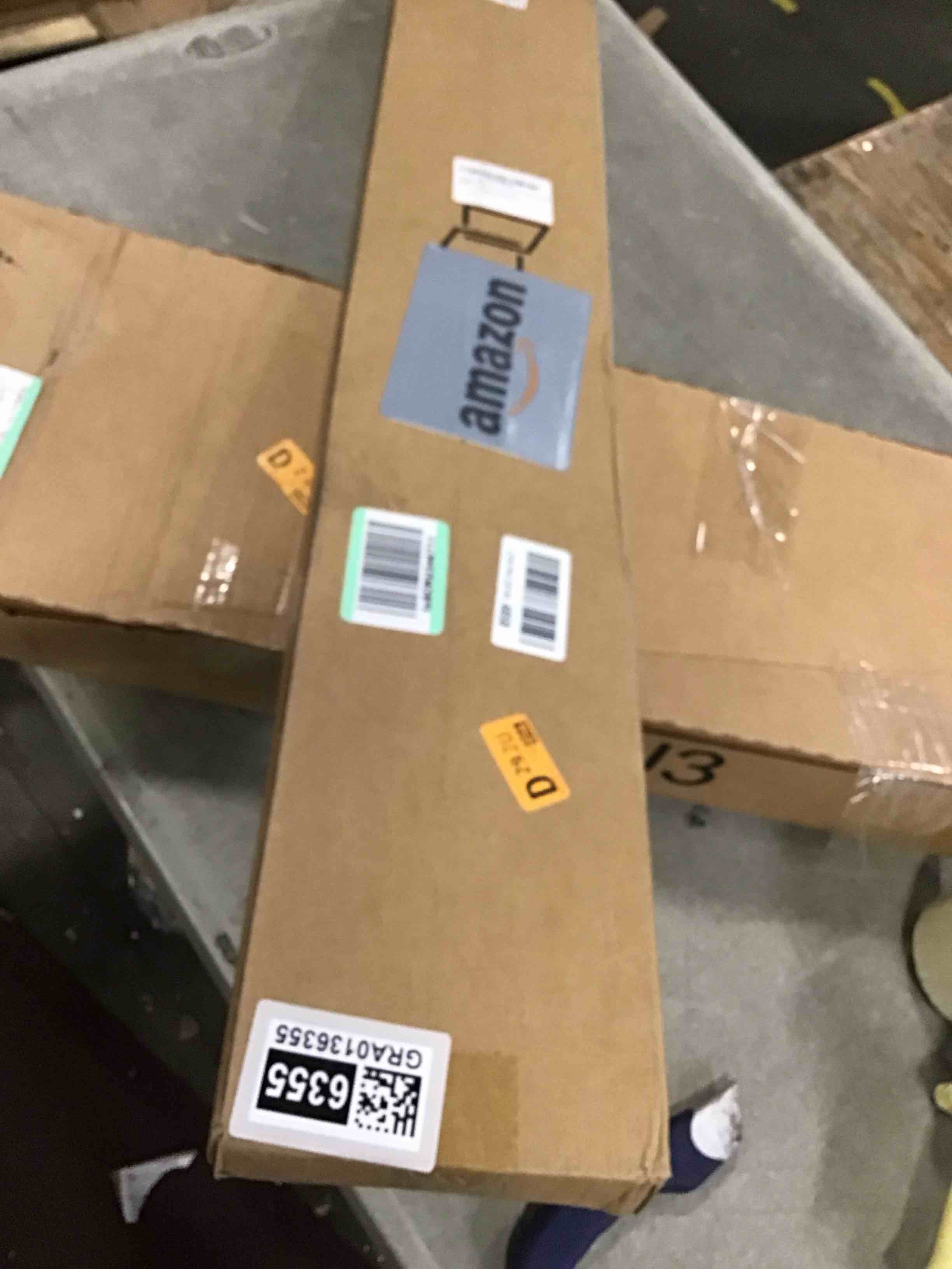 https://s3.amazonaws.com/lotting-images-prod/bidfta/GRA0136355_1727884164395.jpeg