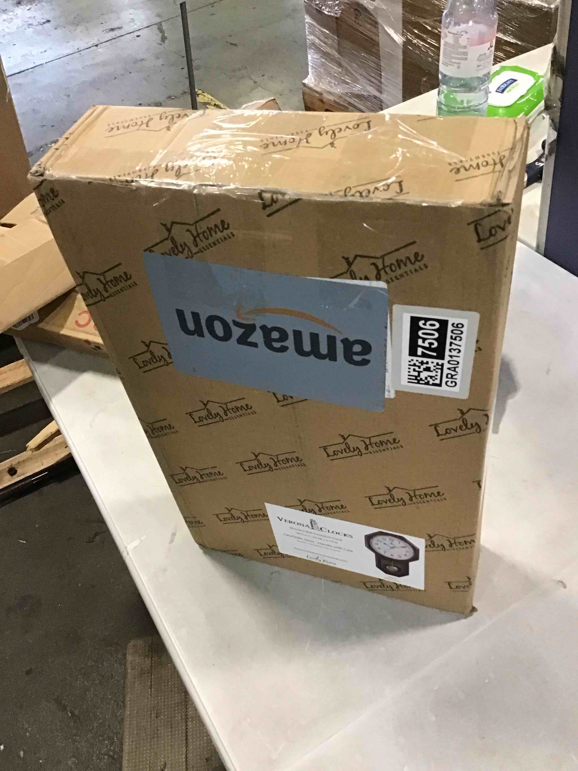 https://s3.amazonaws.com/lotting-images-prod/bidfta/GRA0137506_1727114155306.jpeg