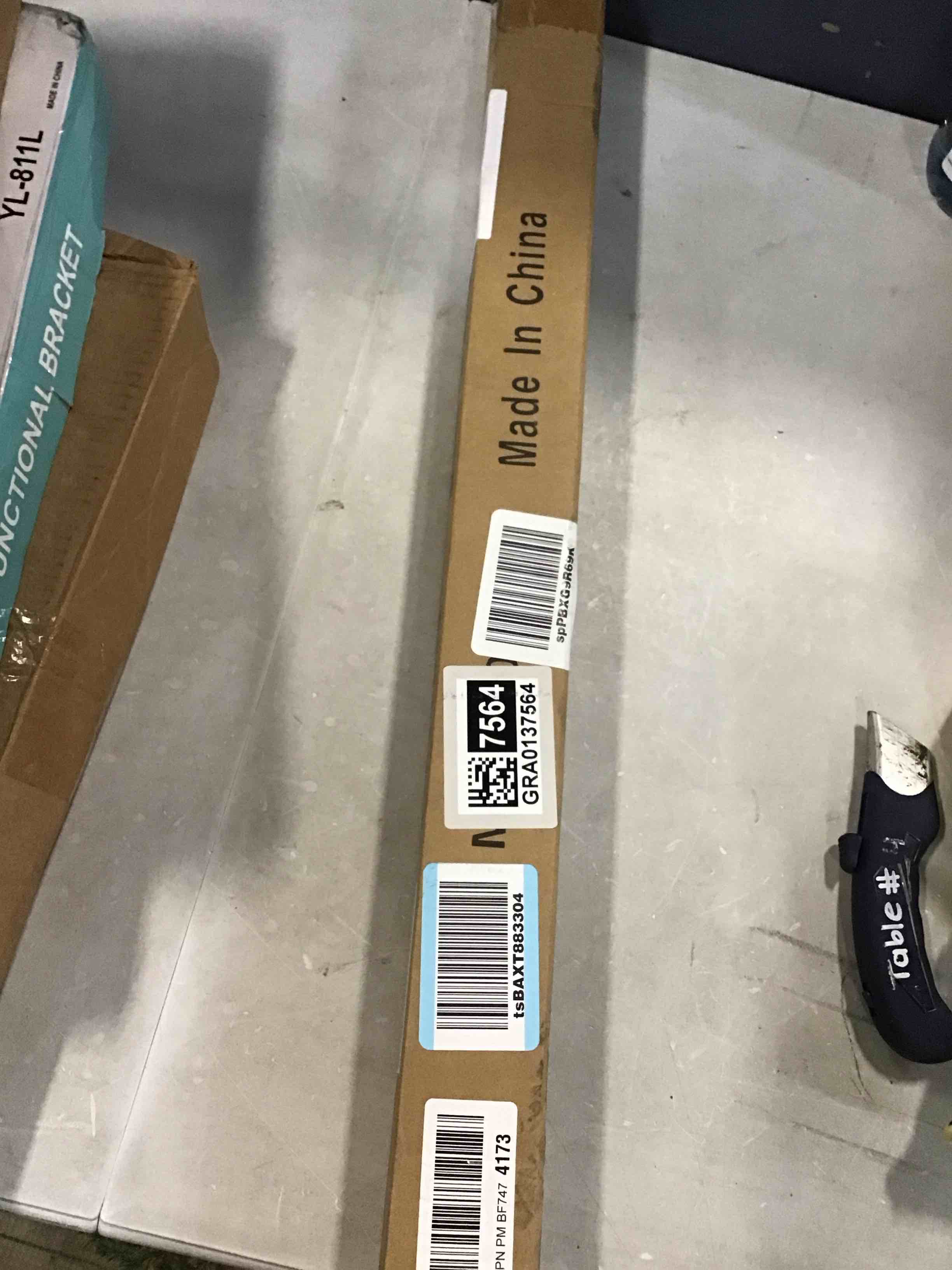 https://s3.amazonaws.com/lotting-images-prod/bidfta/GRA0137564_1727105834727.jpeg