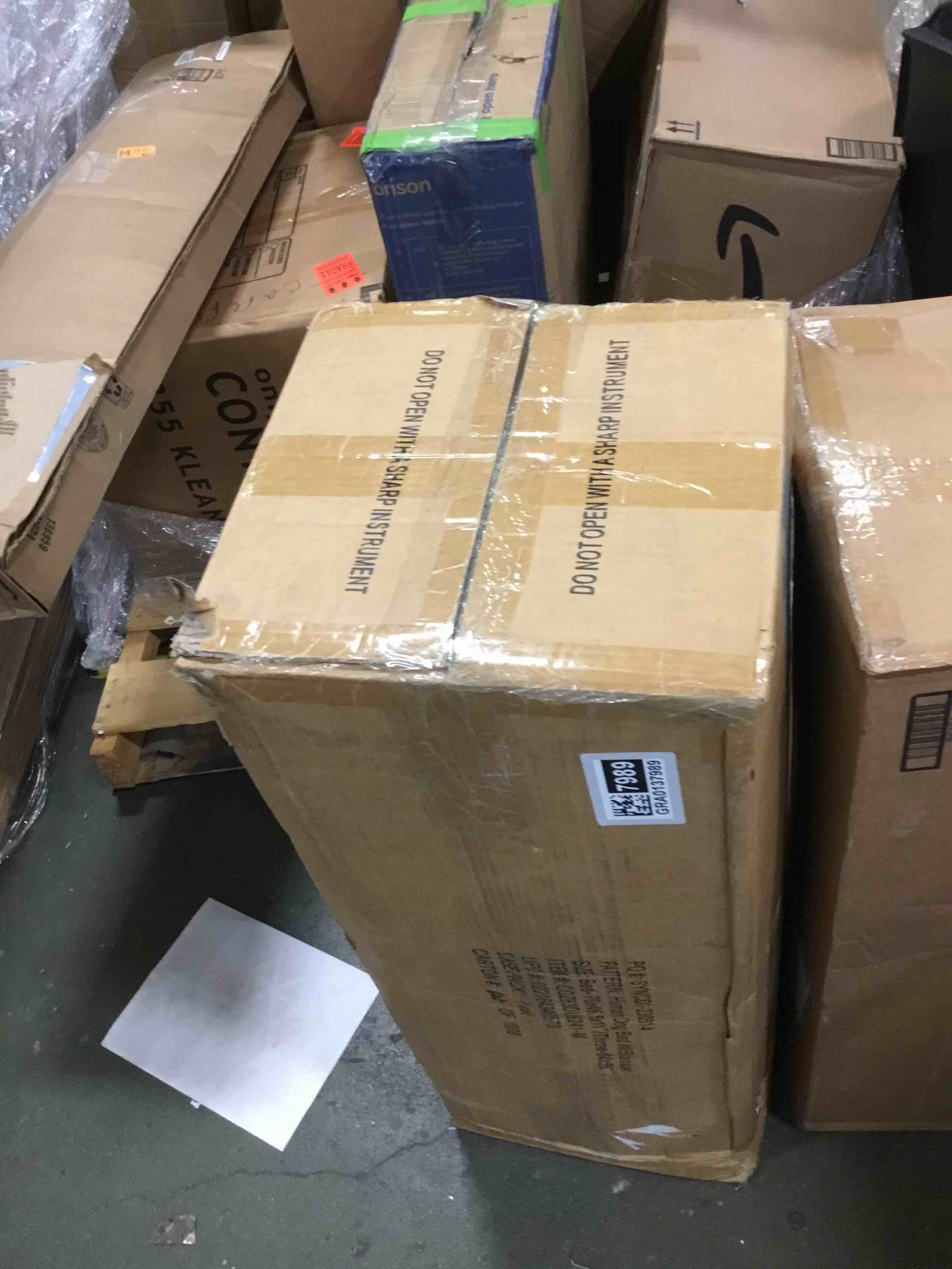 https://s3.amazonaws.com/lotting-images-prod/bidfta/GRA0137989_1726767627294.jpeg